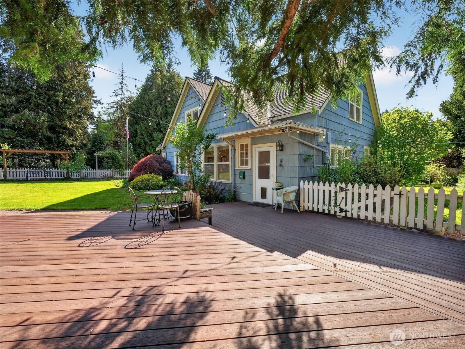 6906 NE Carpenter Ln , Kingston, WA 98346