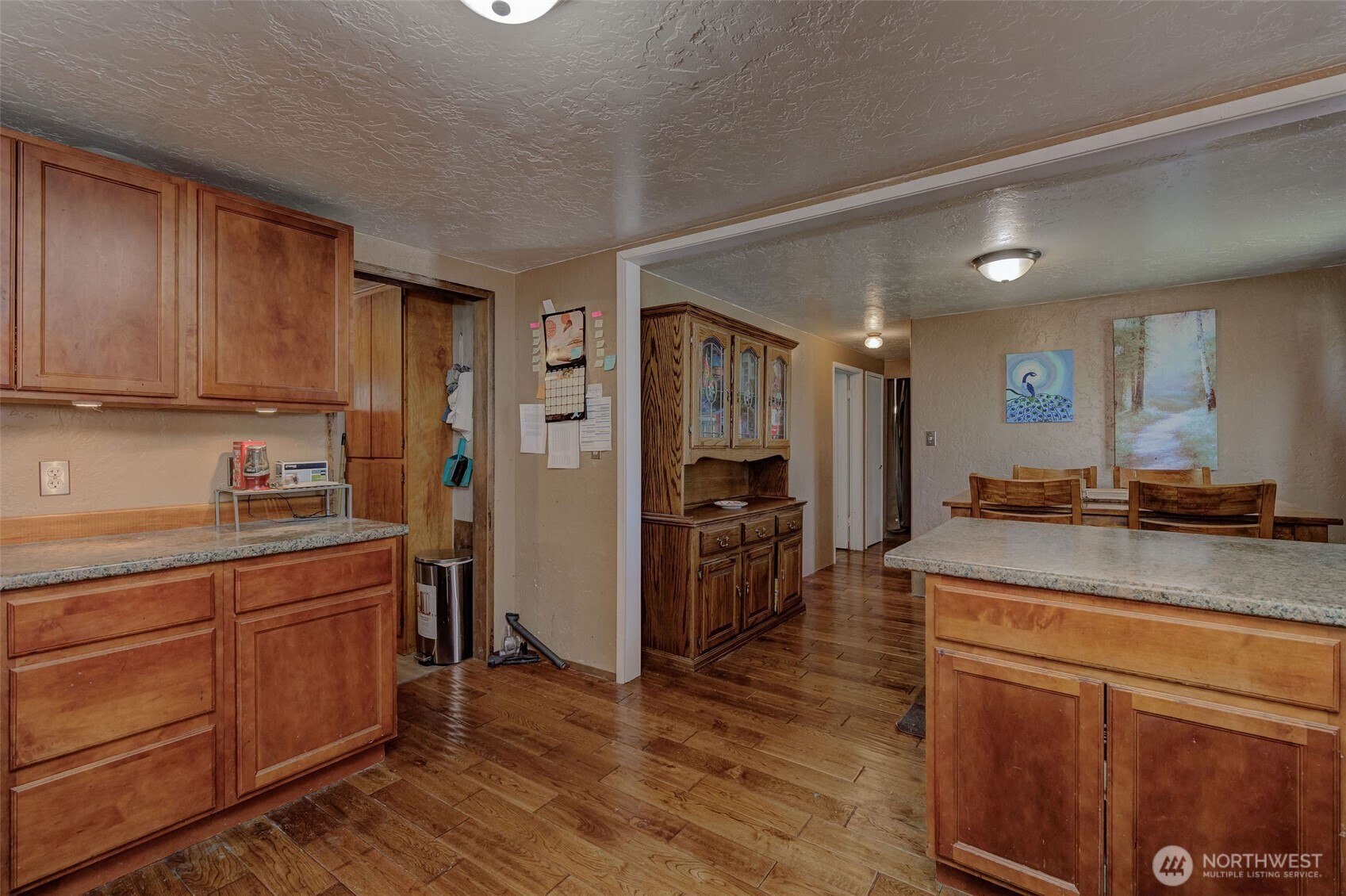 3432 Bainard Road , Malaga, WA 98828