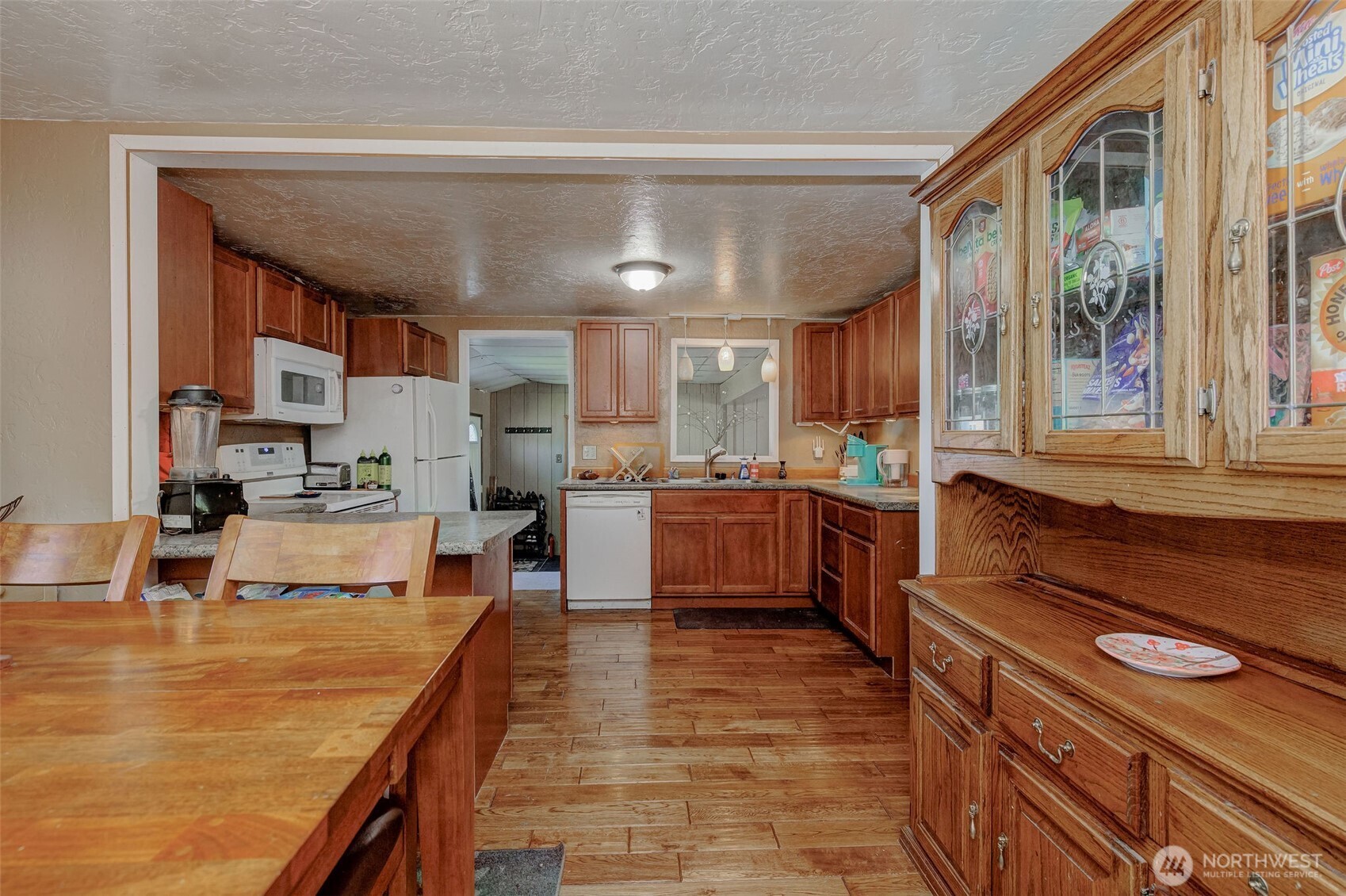 3432 Bainard Road , Malaga, WA 98828