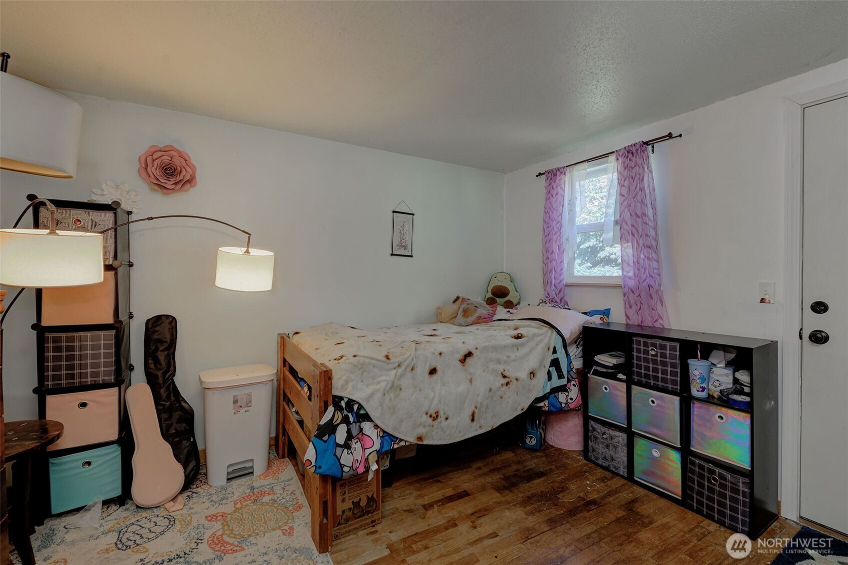 3432 Bainard Road , Malaga, WA 98828