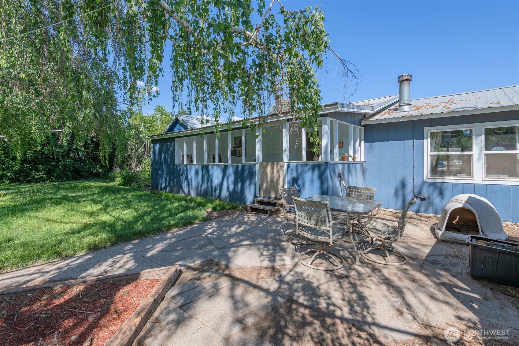 3432 Bainard Road , Malaga, WA 98828