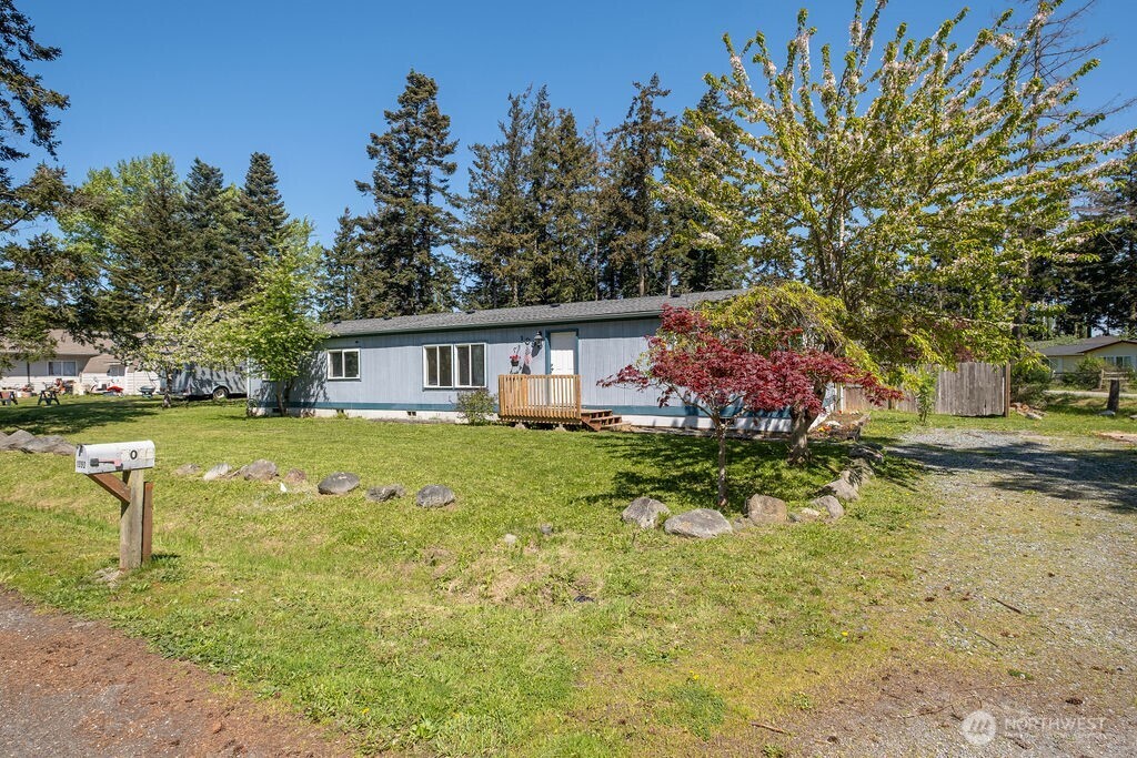 1090 Paul Avenue , Oak Harbor, WA 98277