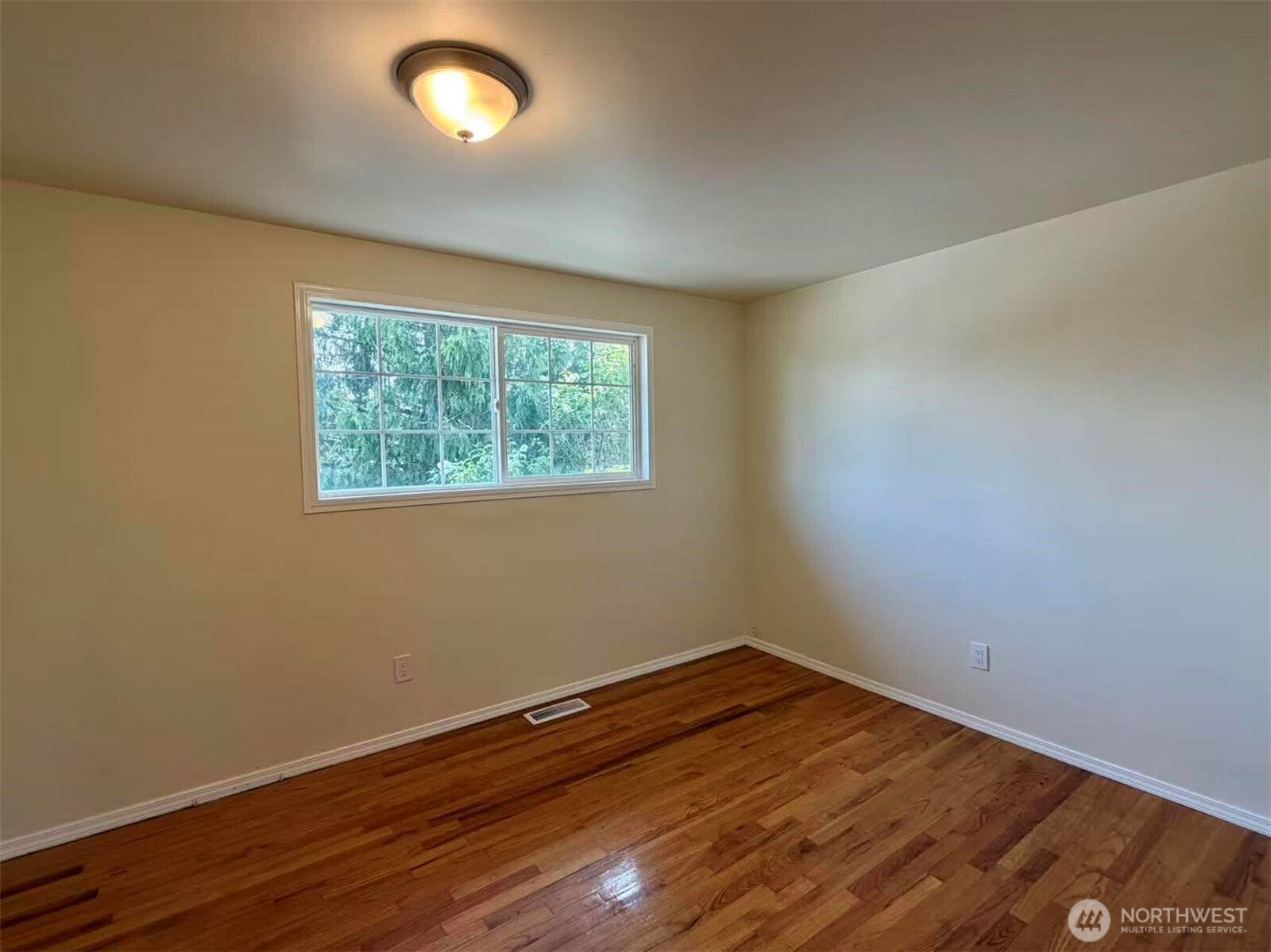 2508 SE 16th St , Renton, WA 98058-4632