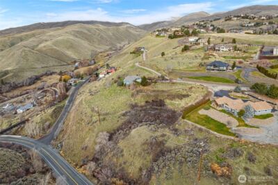 1395 Mountain Vista , Wenatchee, WA 98801 - Photo 12
