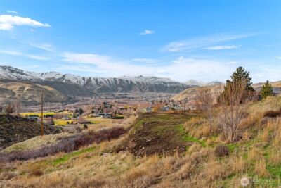1395 Mountain Vista , Wenatchee, WA 98801 - Photo 23