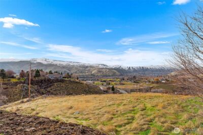 1395 Mountain Vista , Wenatchee, WA 98801 - Photo 29