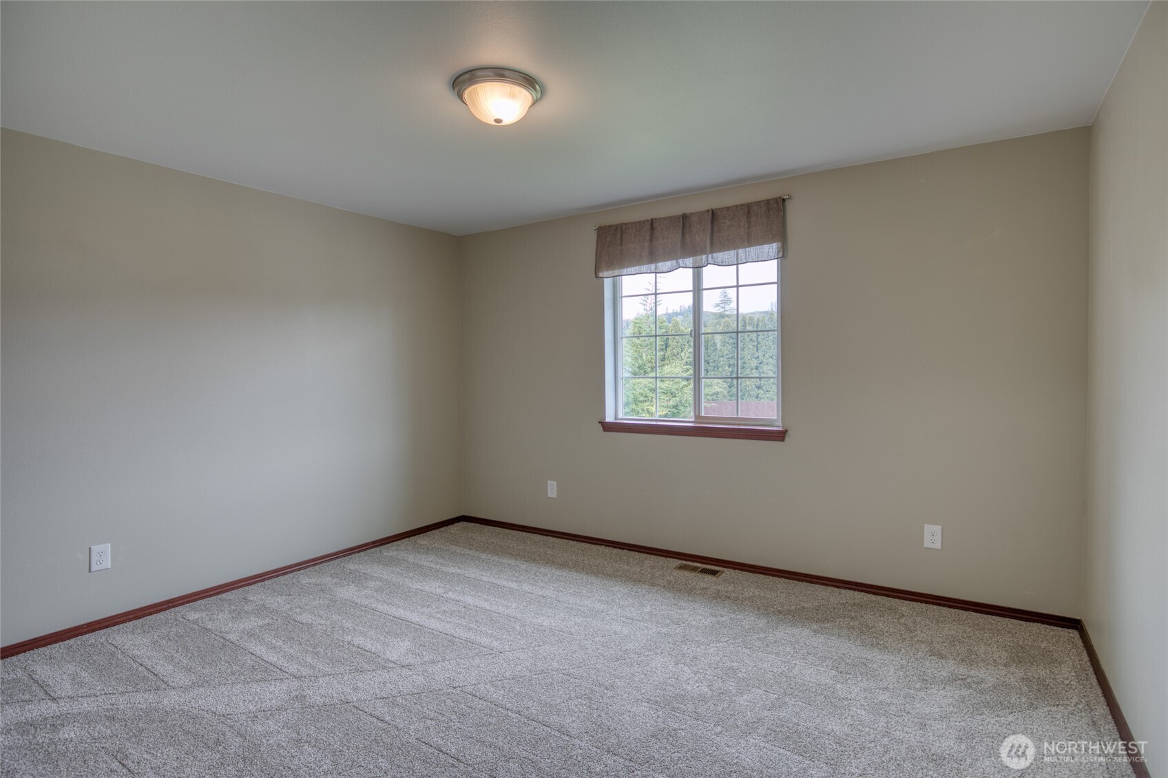 285 Meadow Loop , Montesano, WA 98563