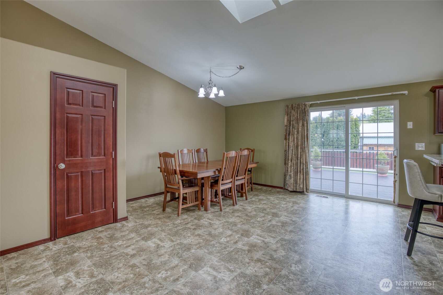 285 Meadow Loop , Montesano, WA 98563
