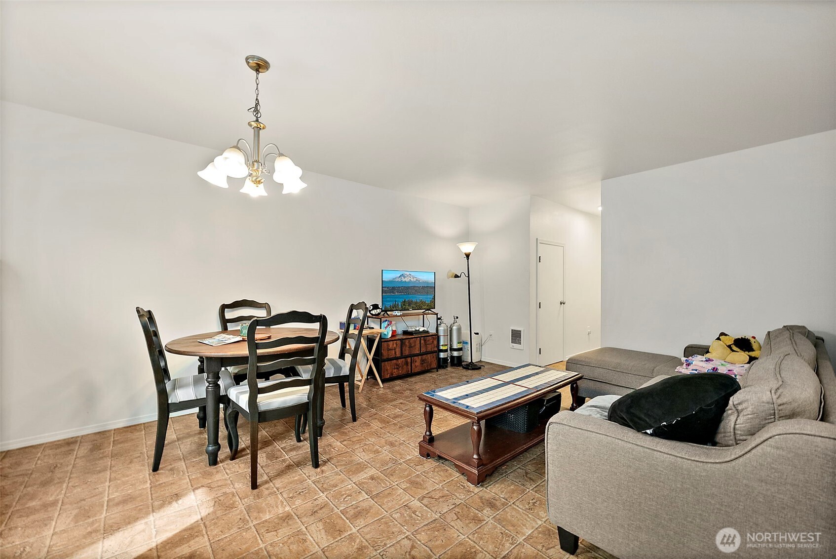 4560 S Puget Sound Ave , Tacoma, WA 98409