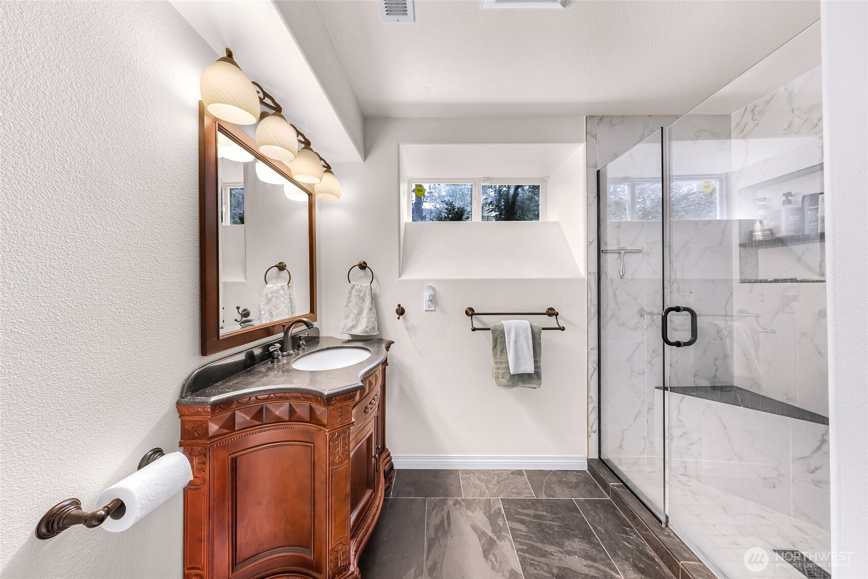 3025 Niagara Street , Bellingham, WA 98226