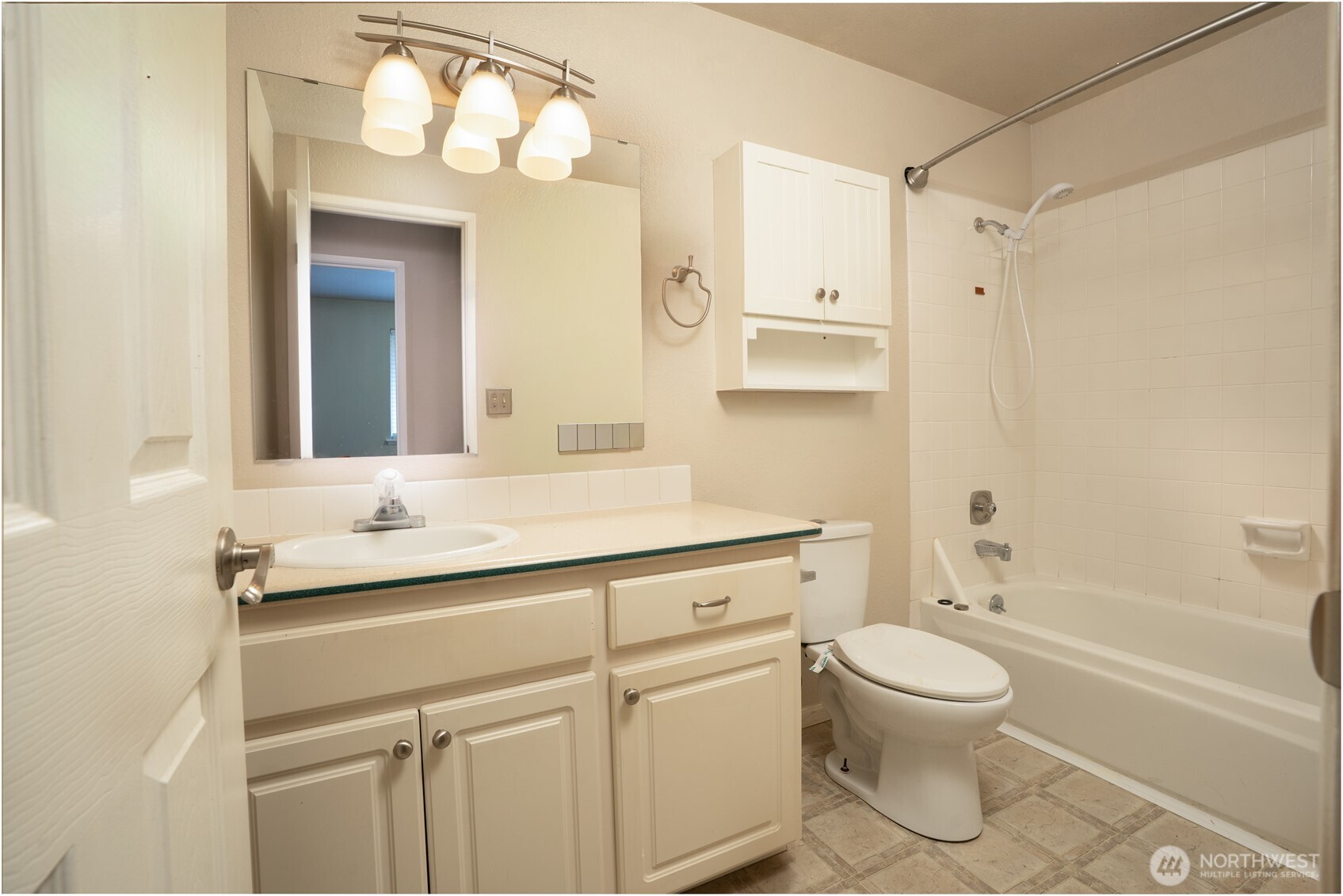 13924 55th Avenue NW, Gig Harbor, WA 98332