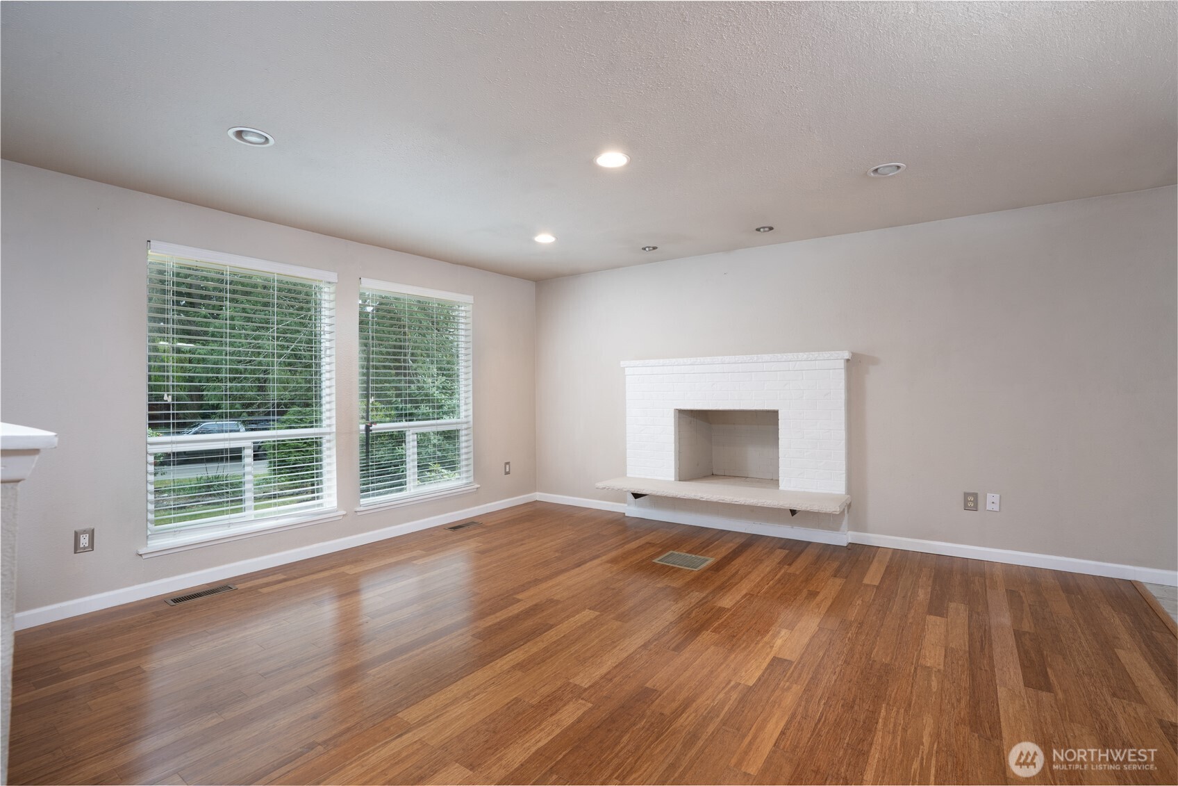13924 55th Avenue NW, Gig Harbor, WA 98332