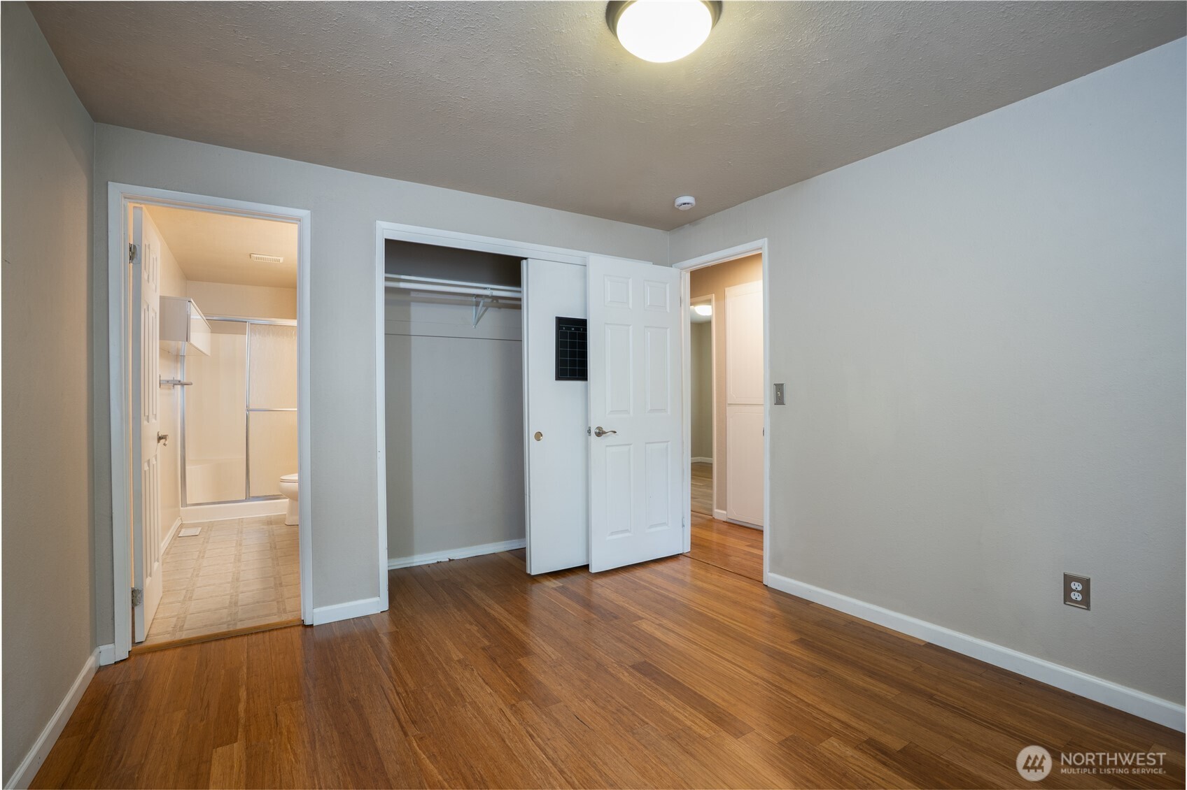 13924 55th Avenue NW, Gig Harbor, WA 98332