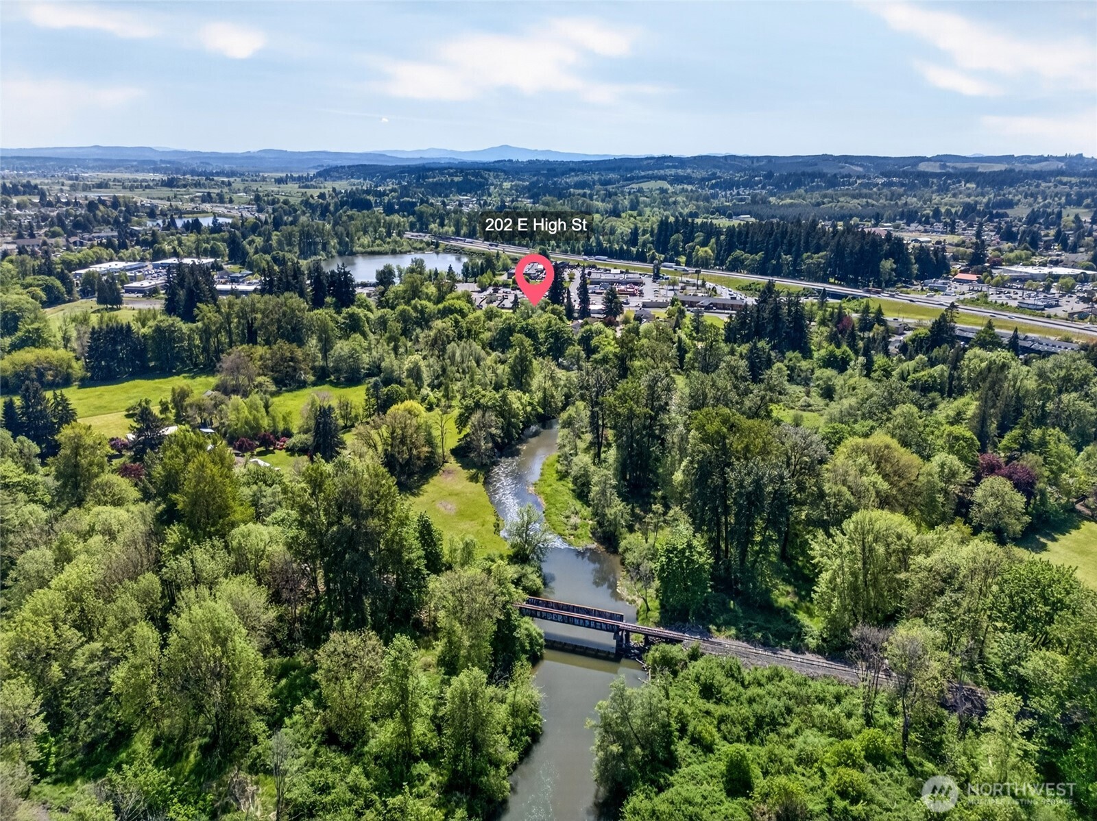 202 E HIGH STREET , Centralia, WA 98531