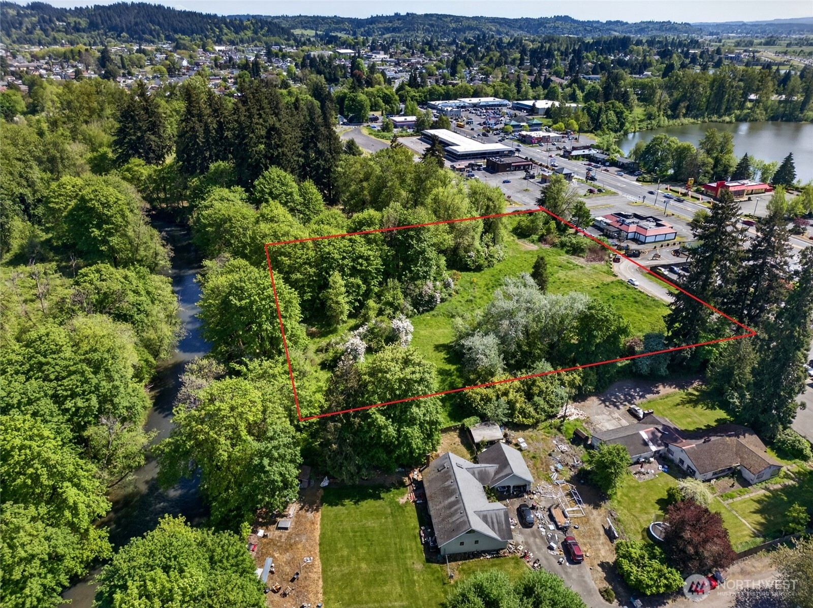 202 E HIGH STREET , Centralia, WA 98531