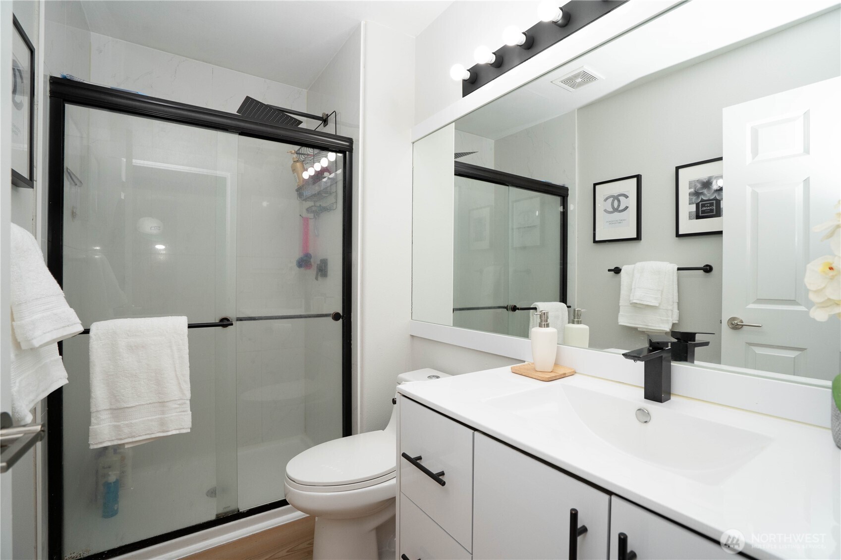 4815 NE 5th Street , Renton, WA 98059