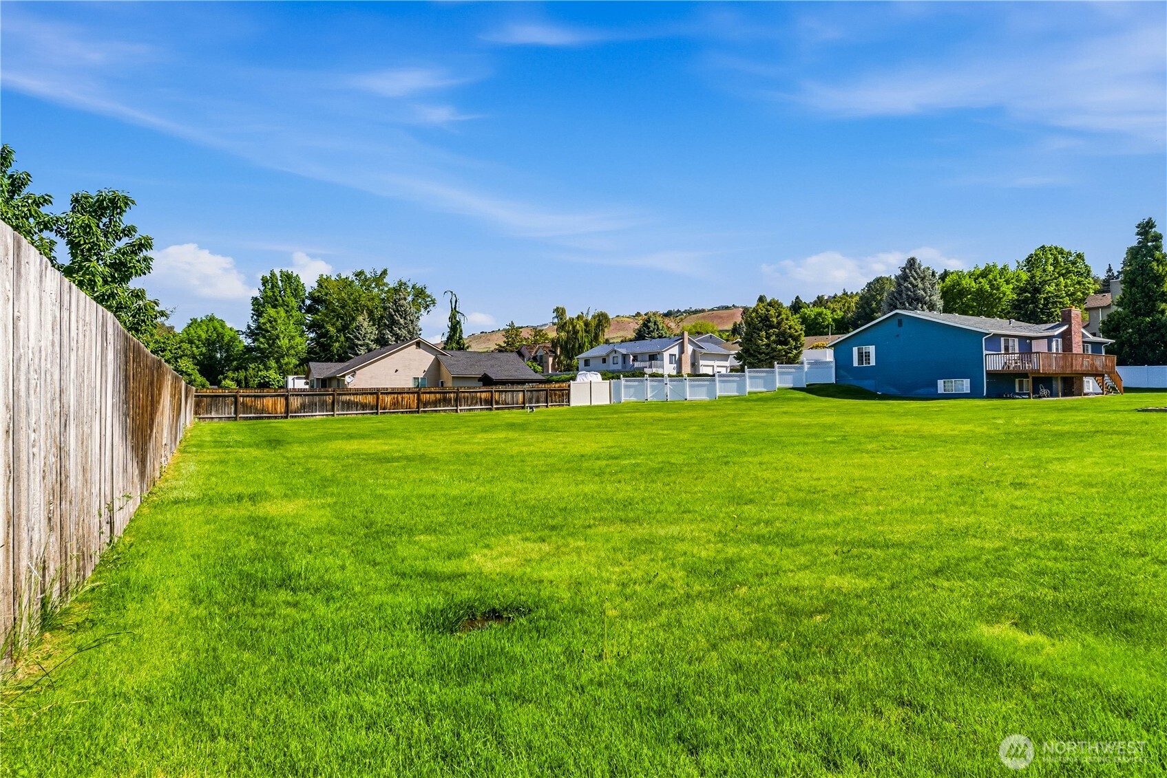 2042 Autumn Drive , East Wenatchee, WA 98802