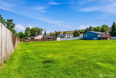 2042 Autumn Drive , East Wenatchee, WA 98802 - Photo 7