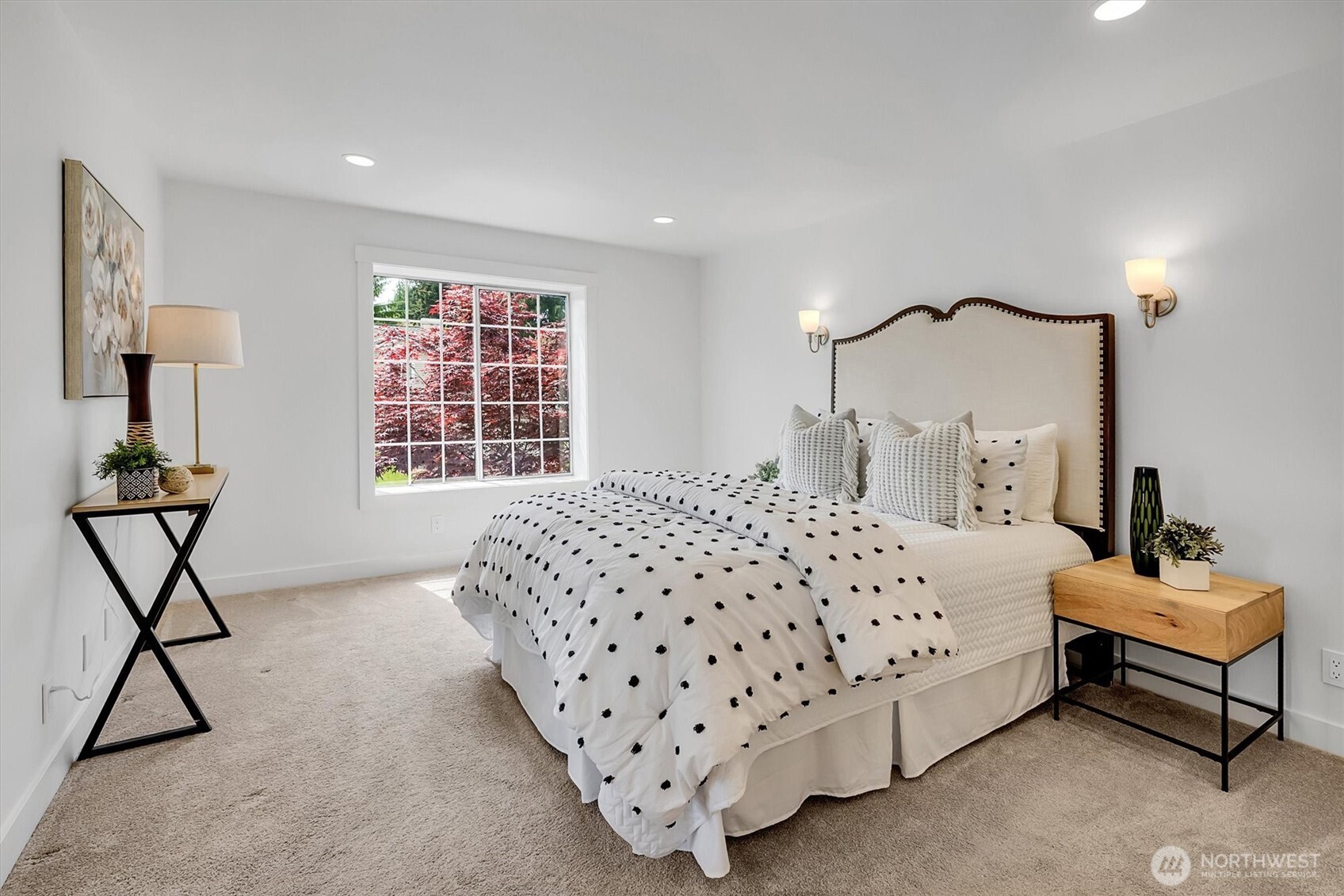 24422 SE 46th Court , Sammamish, WA 98029