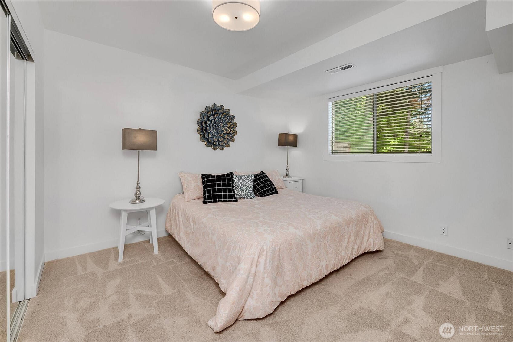 24422 SE 46th Court , Sammamish, WA 98029