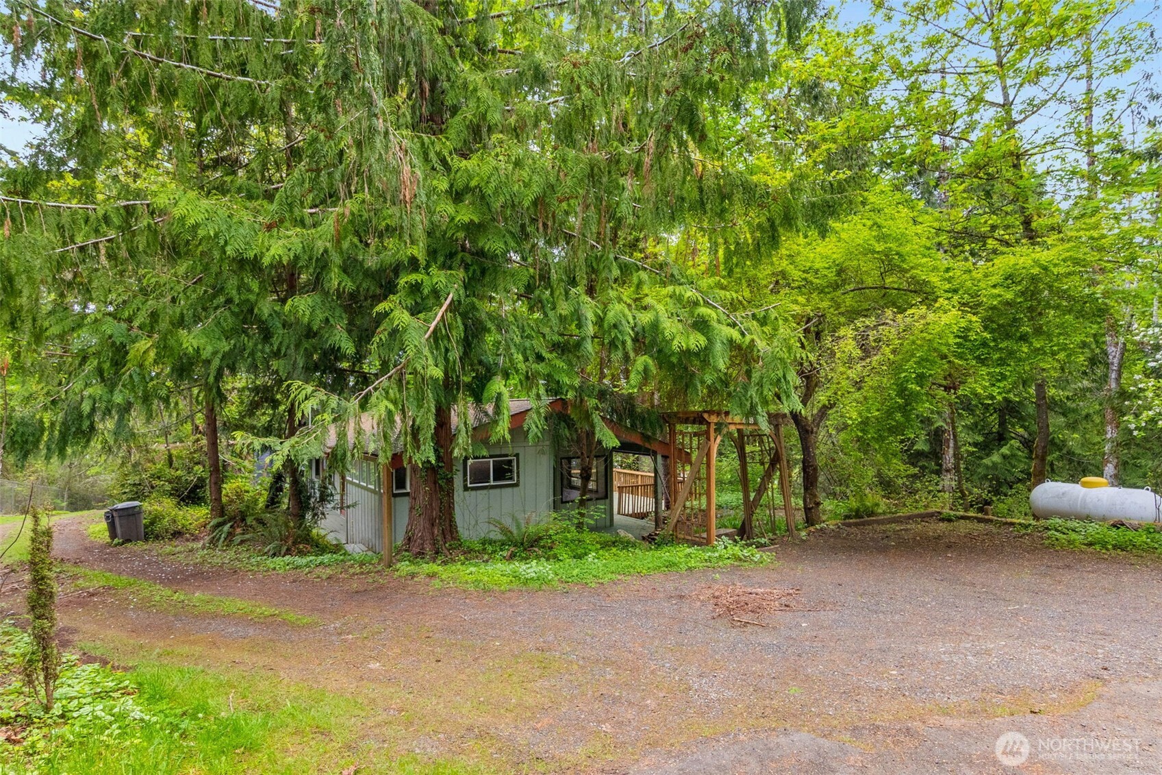 6105 Elizan Drive NW, Olympia, WA 98502