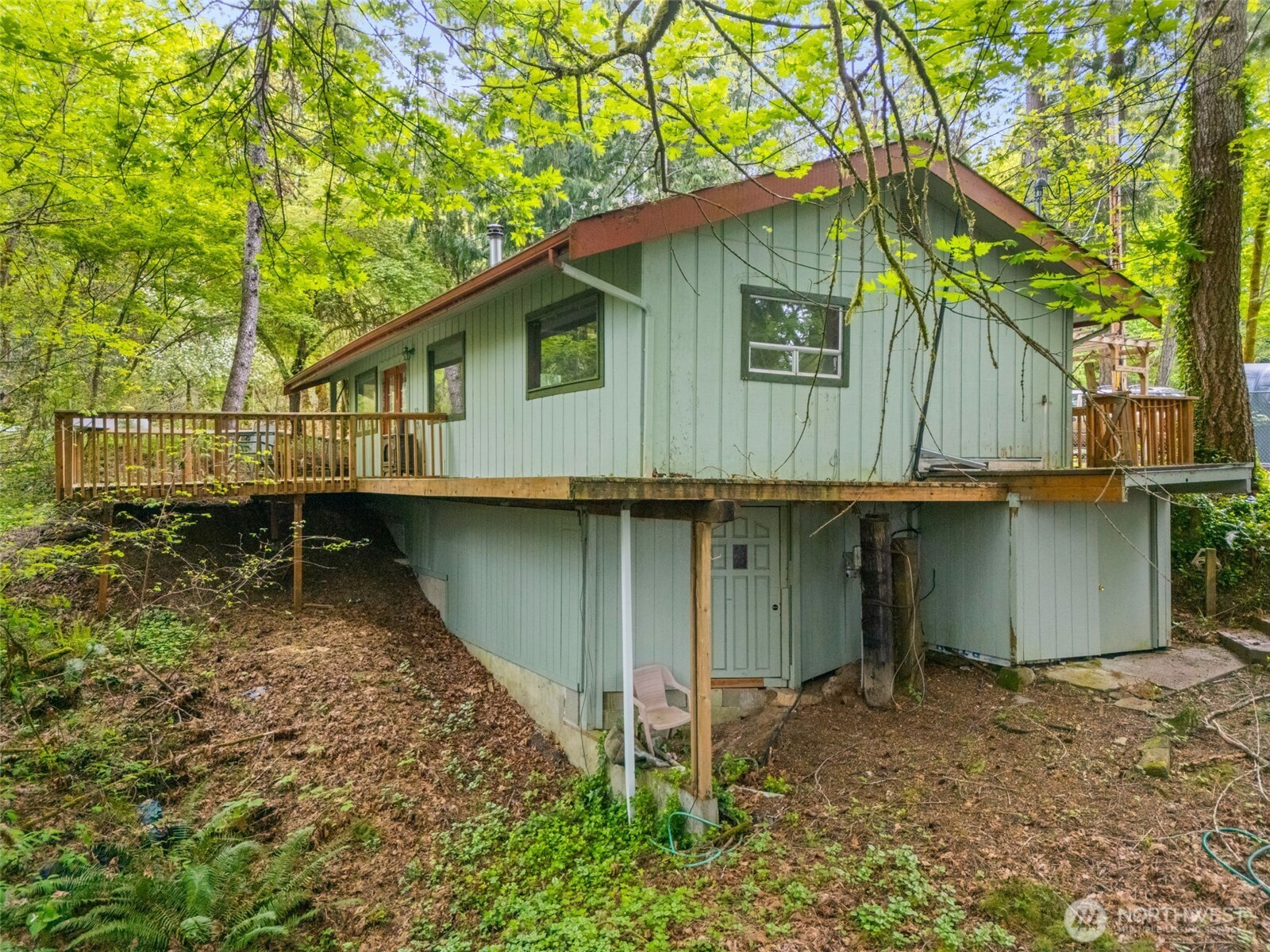 6105 Elizan Drive NW, Olympia, WA 98502