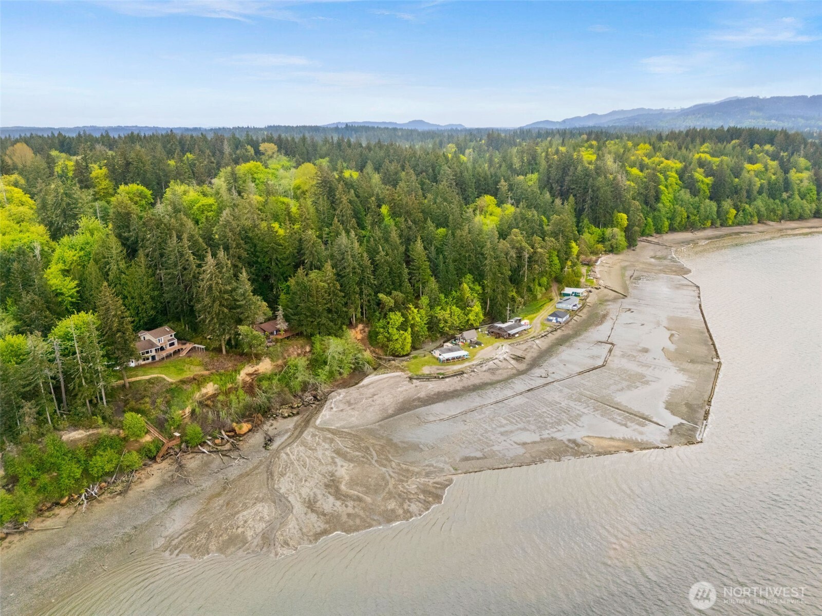 6105 Elizan Drive NW, Olympia, WA 98502