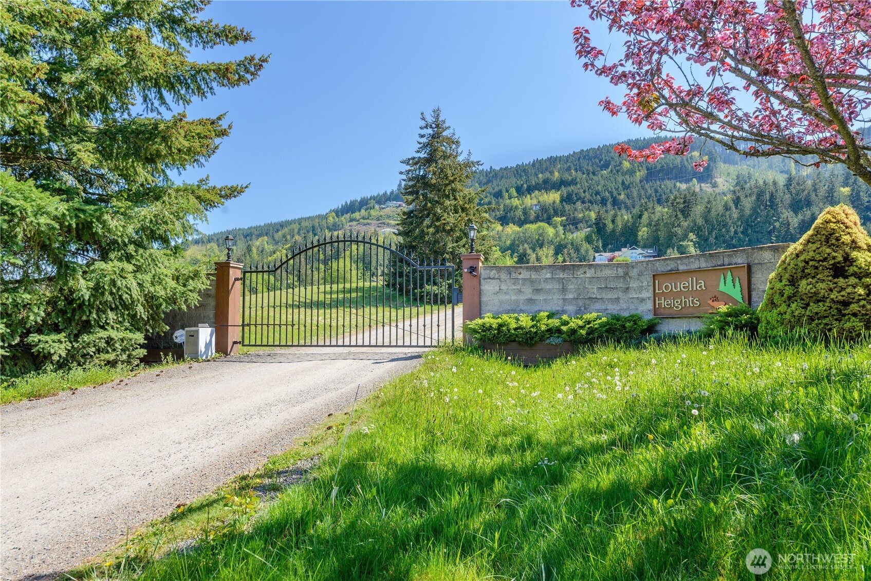 413 Mount Place , Sequim, WA 98382