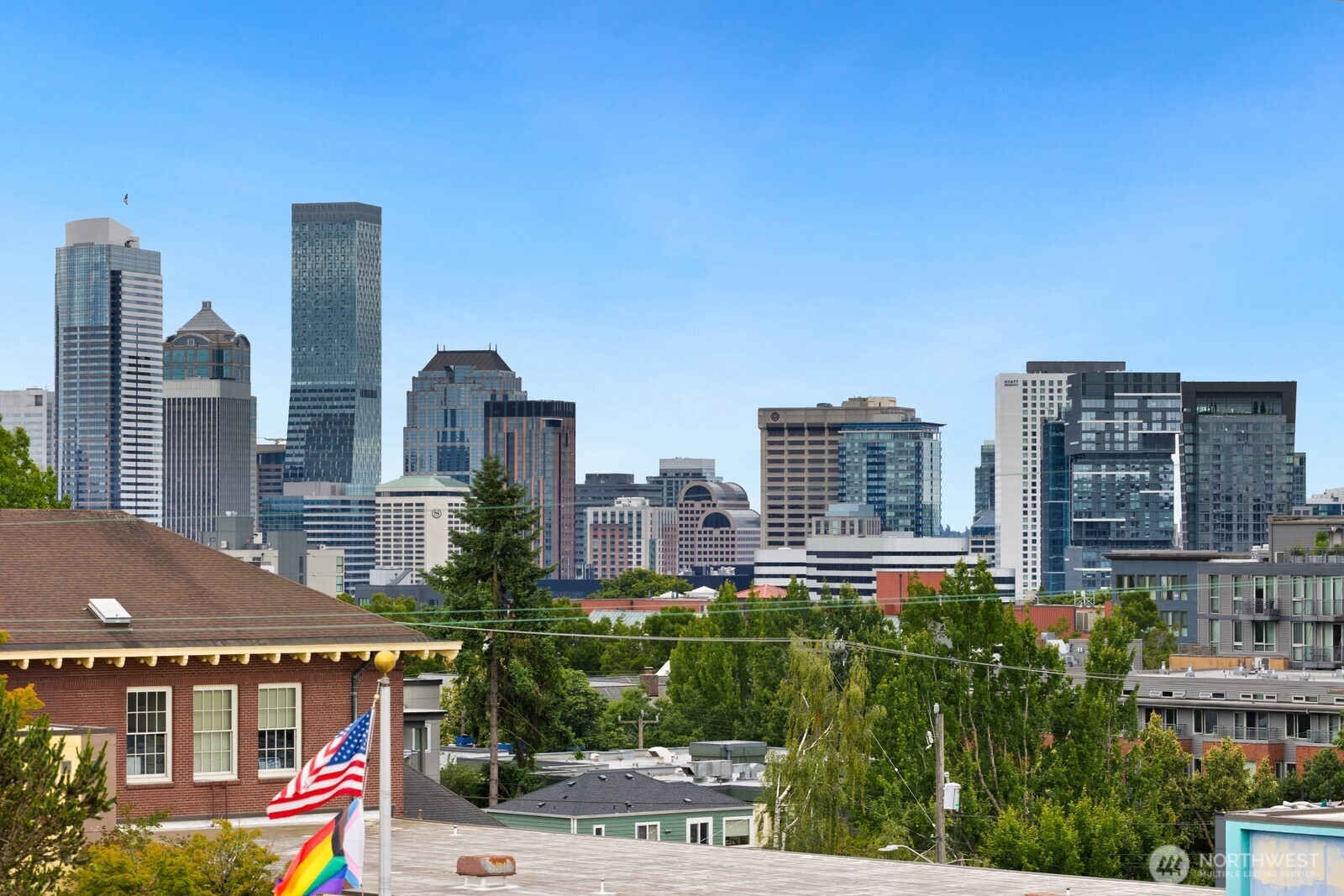 702 11th Avenue E, Seattle, WA 98102
