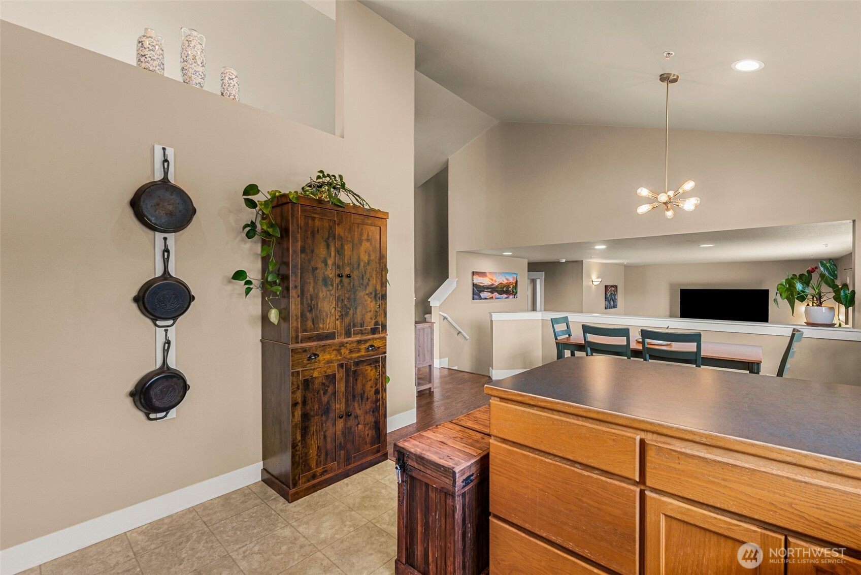 2601 Aviation Dr , East Wenatchee, WA 98802