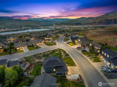 2601 Aviation Dr , East Wenatchee, WA 98802 - Photo 2