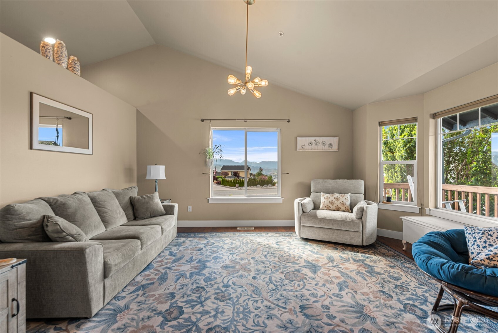2601 Aviation Dr , East Wenatchee, WA 98802