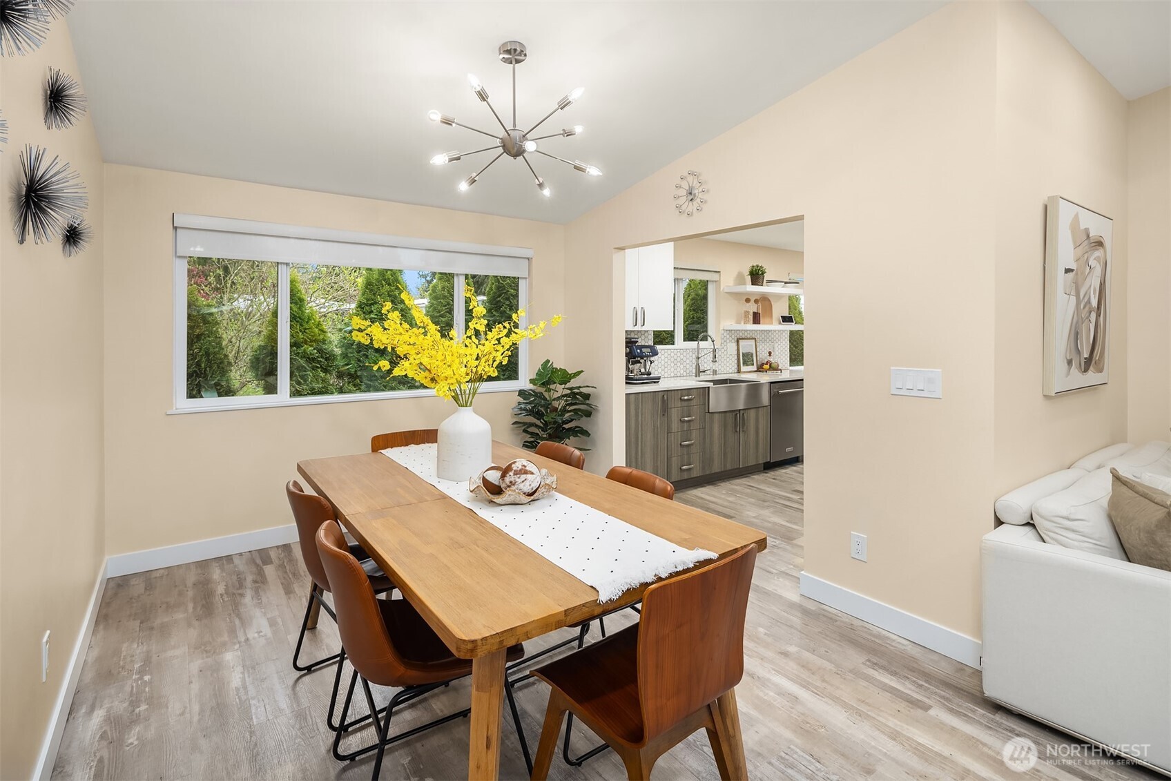 6279 NE 154th Street , Kenmore, WA 98028