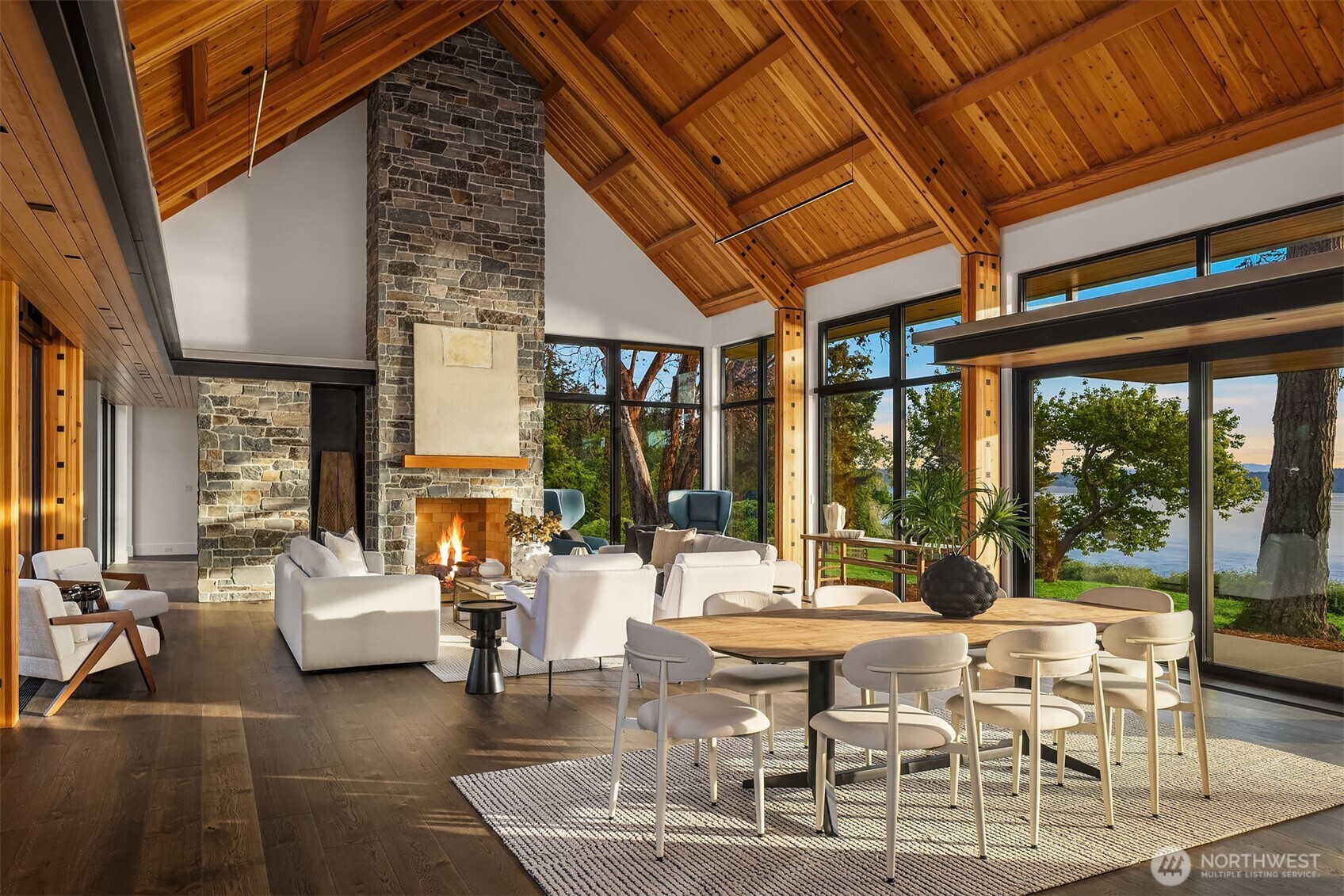15137 Henderson Road , Bainbridge Island, WA 98110