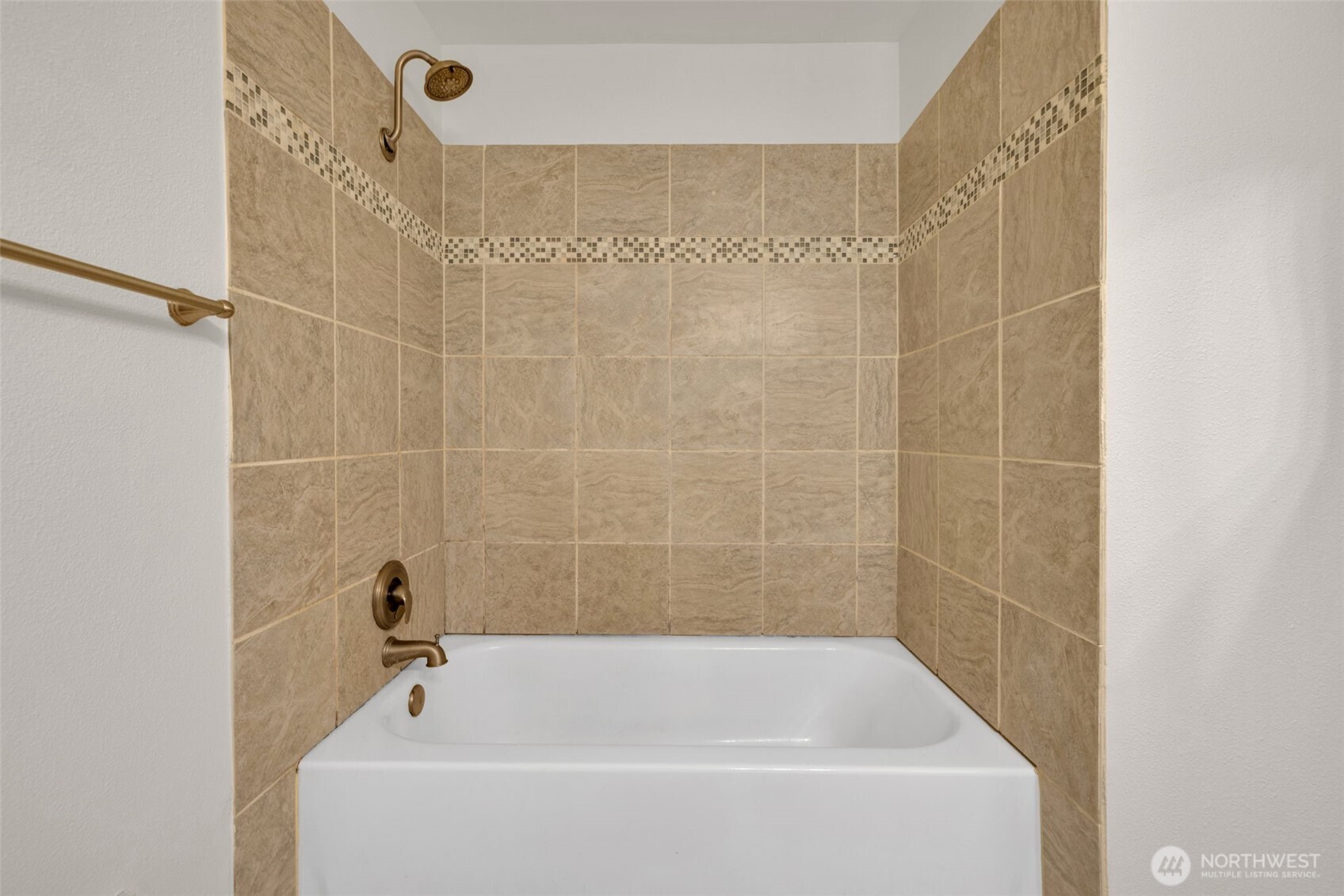 20620 76th Ave W #C, Edmonds, WA 98026