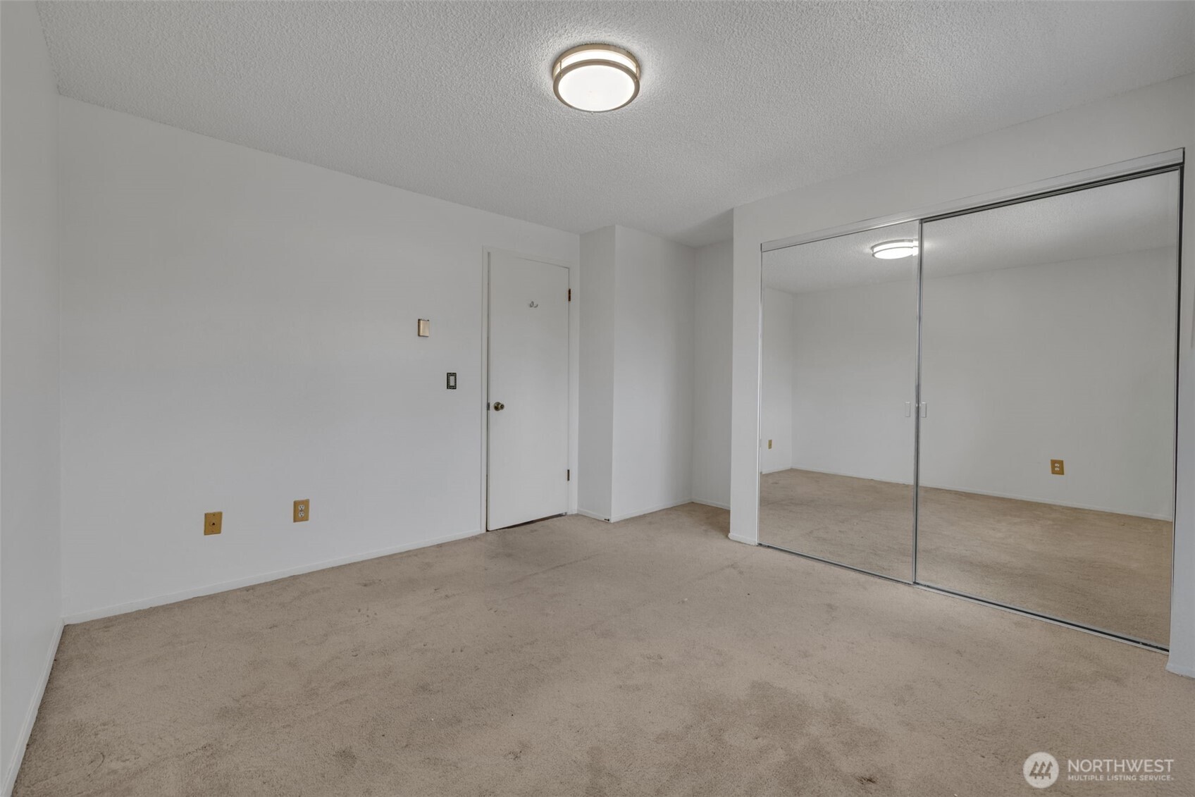 20620 76th Ave W #C, Edmonds, WA 98026