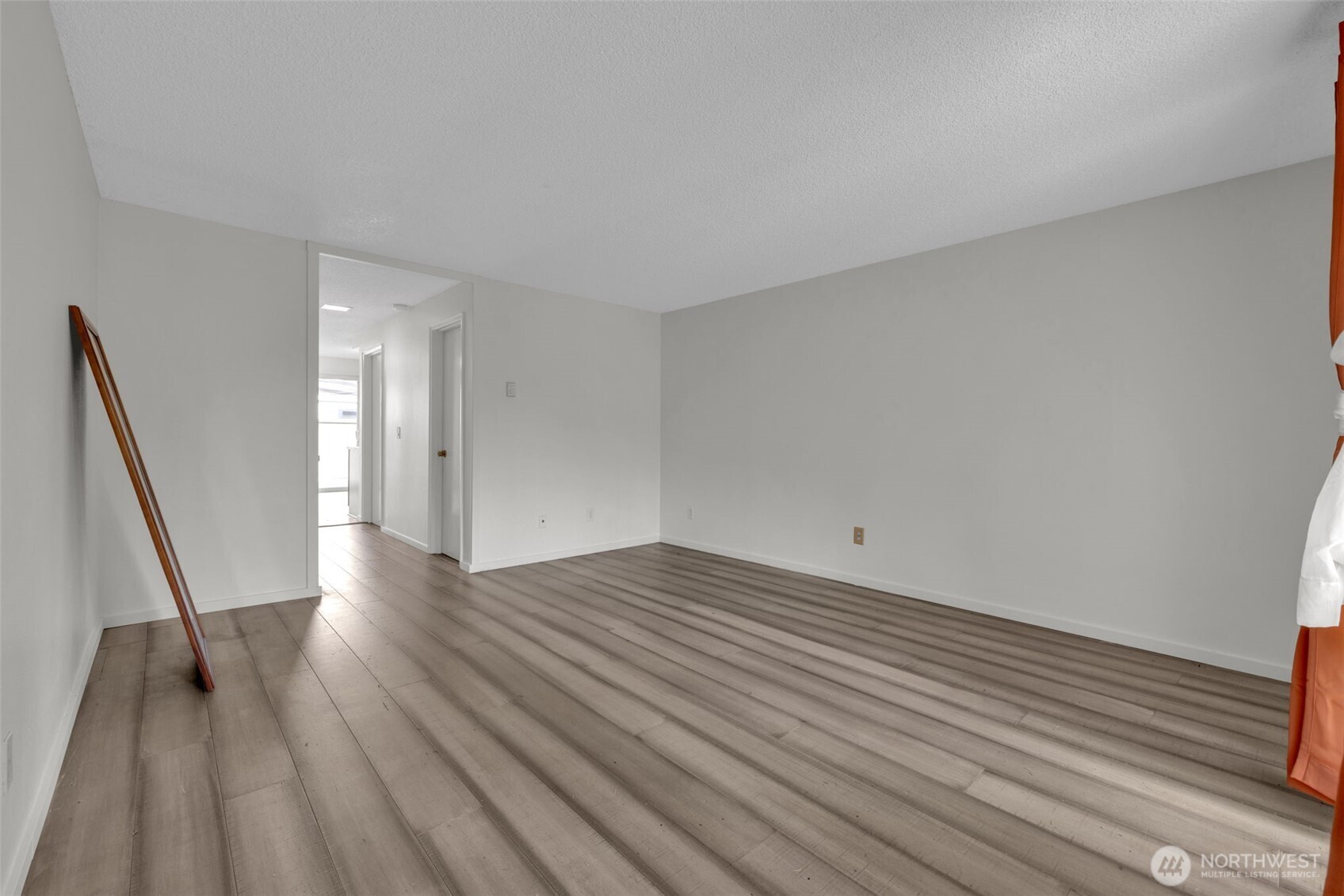 20620 76th Ave W #C, Edmonds, WA 98026