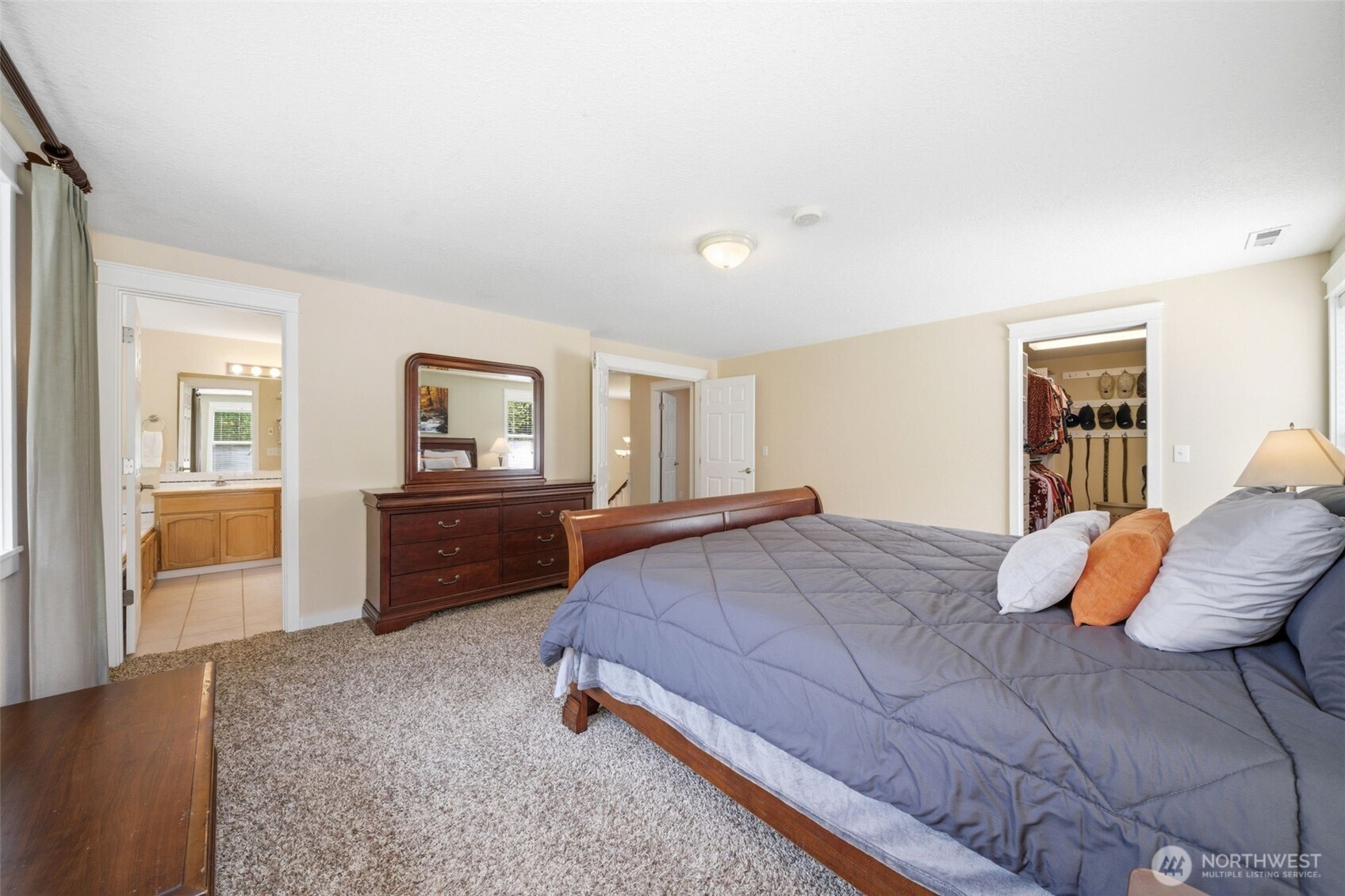 17302 NE Baker Creek Road , Brush Prairie, WA 98606