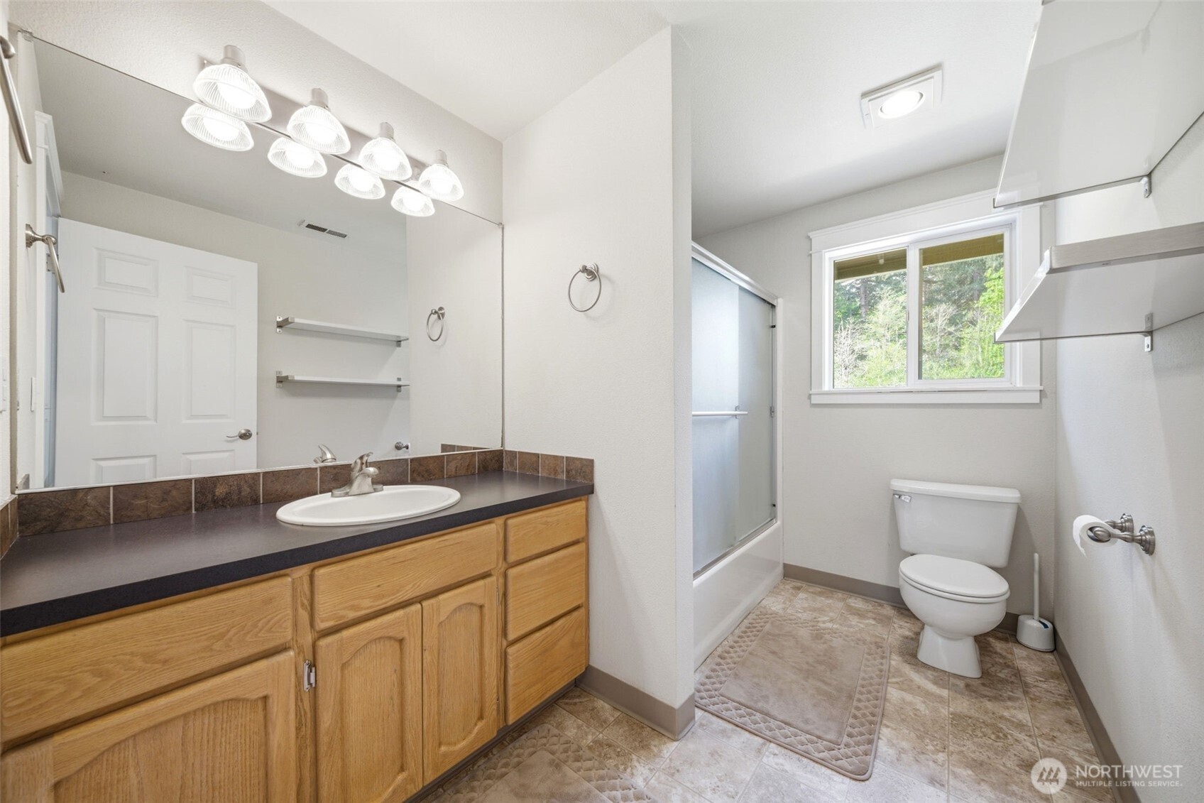 17302 NE Baker Creek Road , Brush Prairie, WA 98606