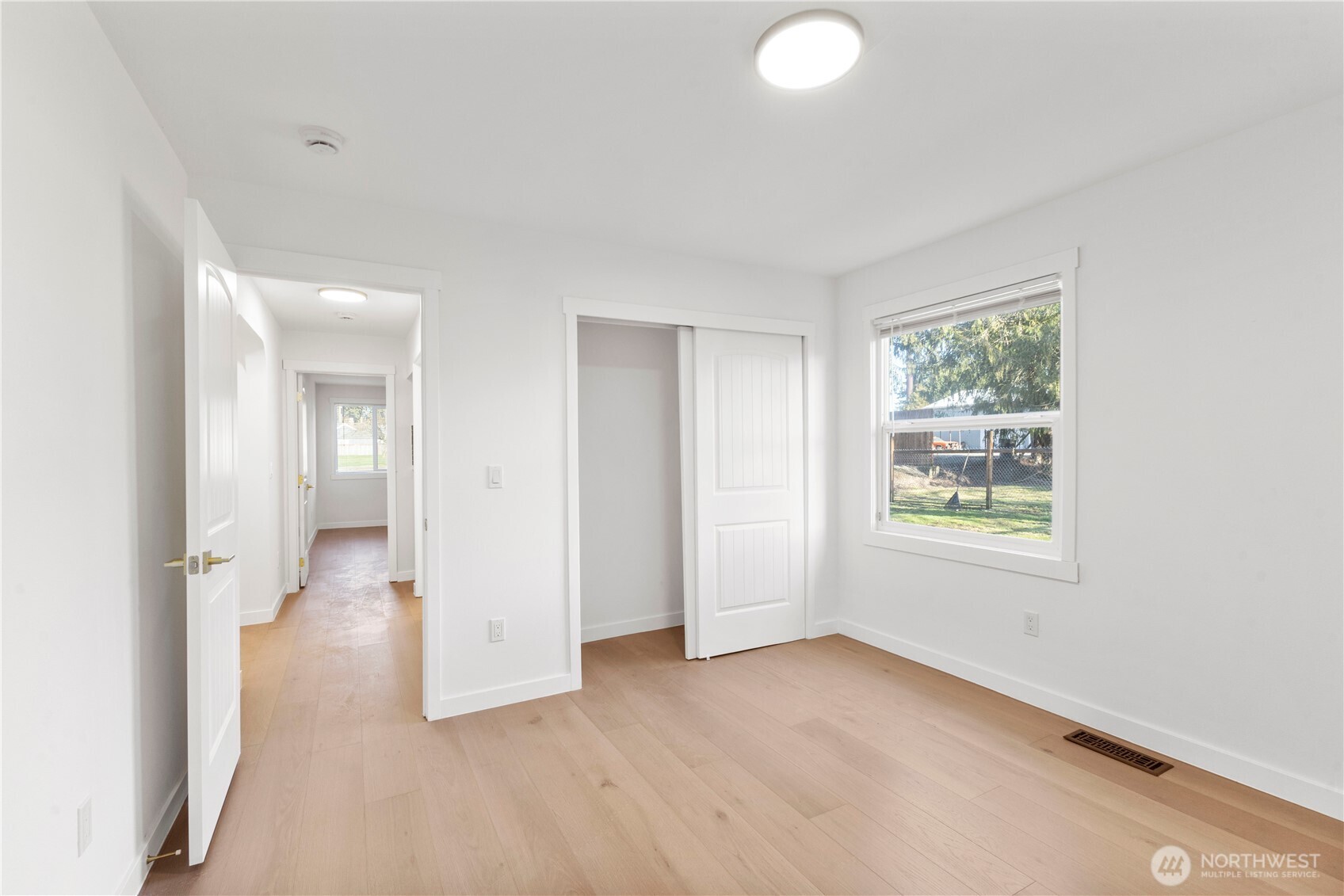 7003 44th Avenue E, Tacoma, WA 98443-1924