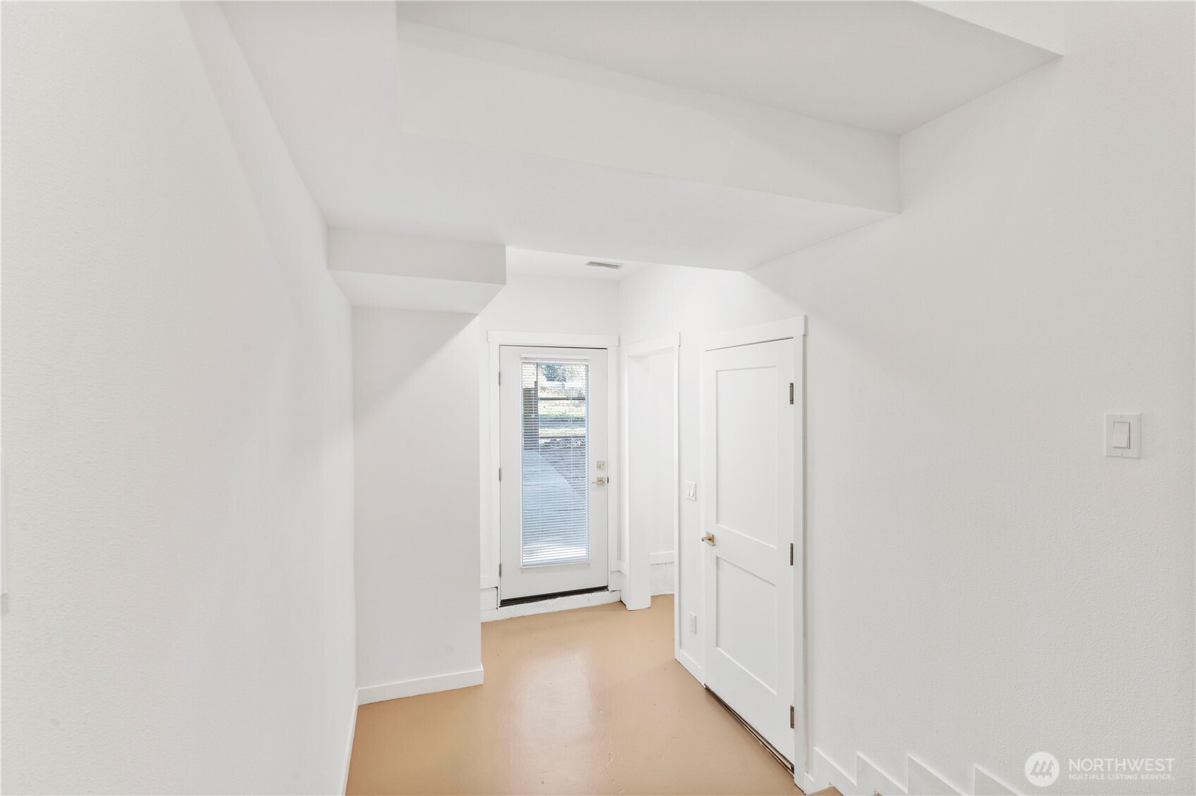 7003 44th Avenue E, Tacoma, WA 98443-1924