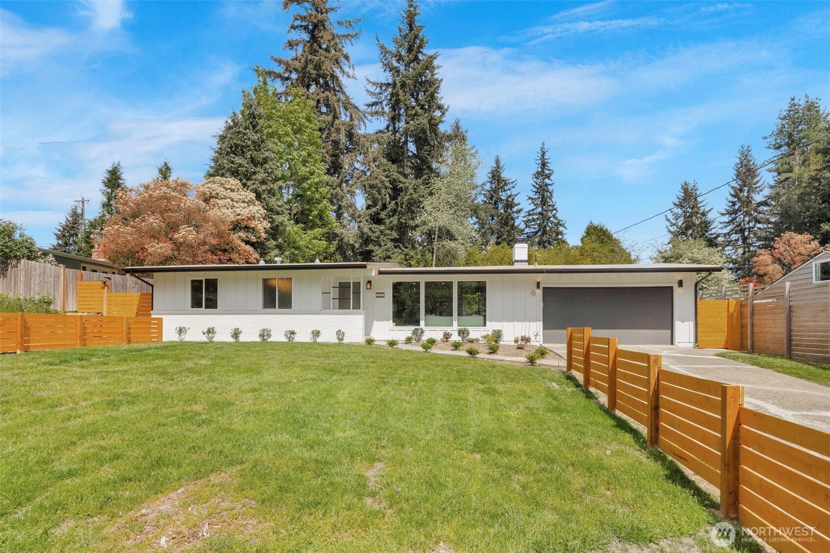 5319 201st Place SW, Lynnwood, WA 98036