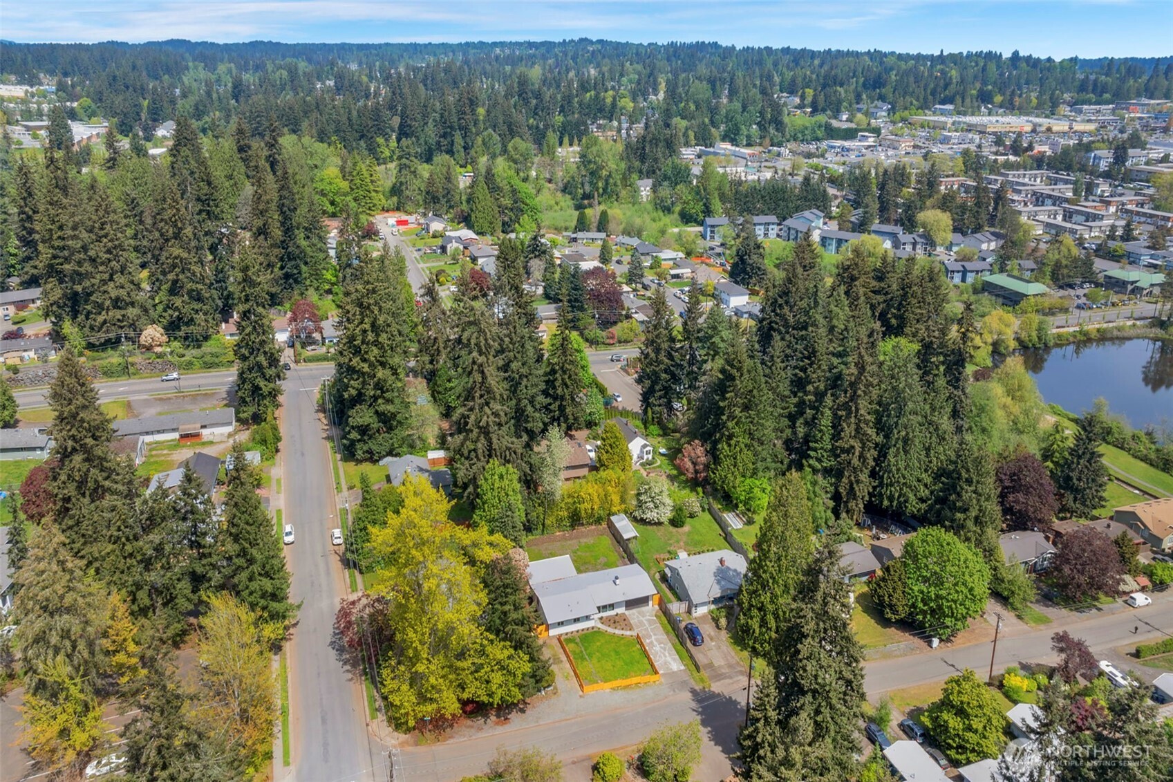 5319 201st Place SW, Lynnwood, WA 98036