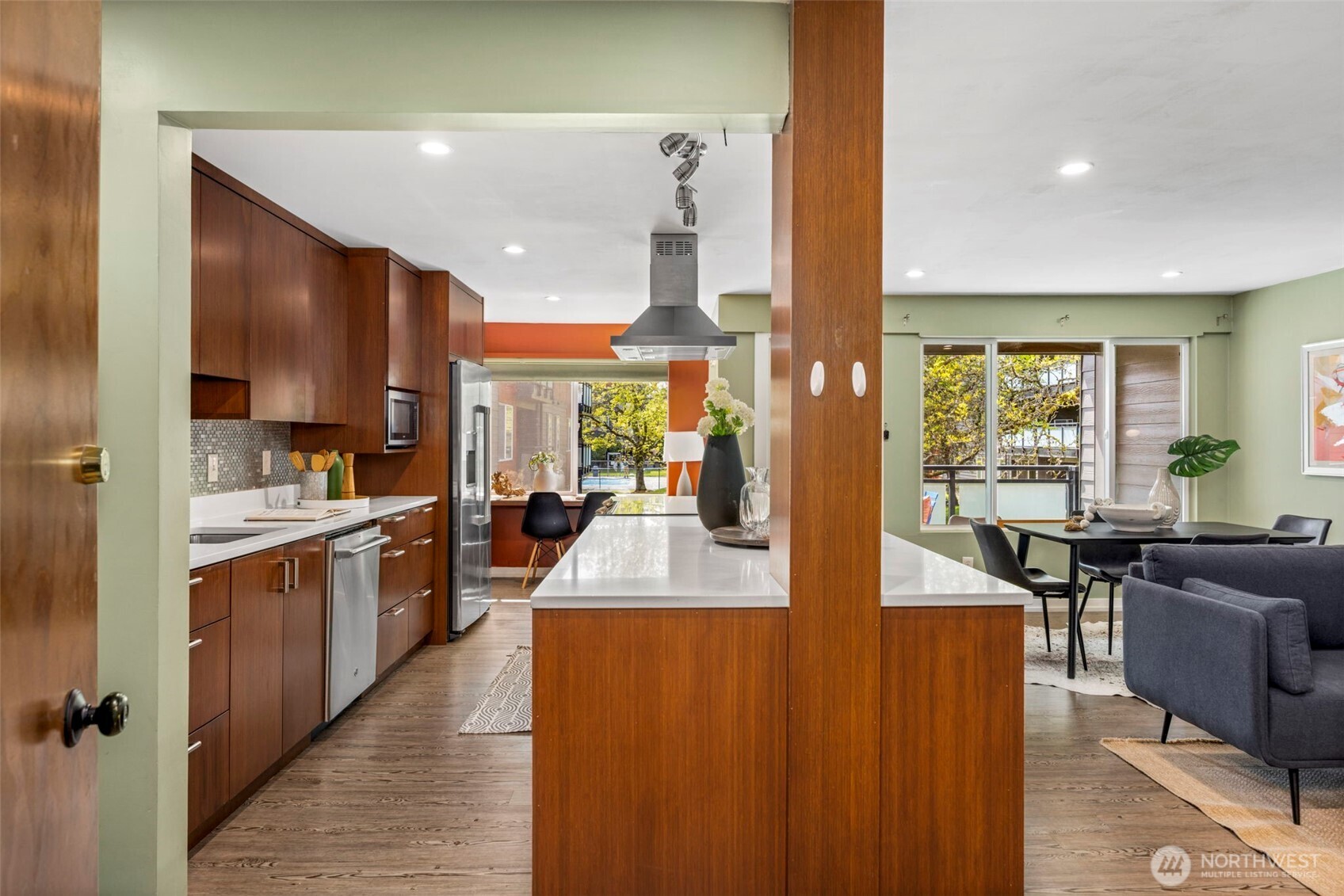 7001 Sand Point Way NE #B212, Seattle, WA 98115