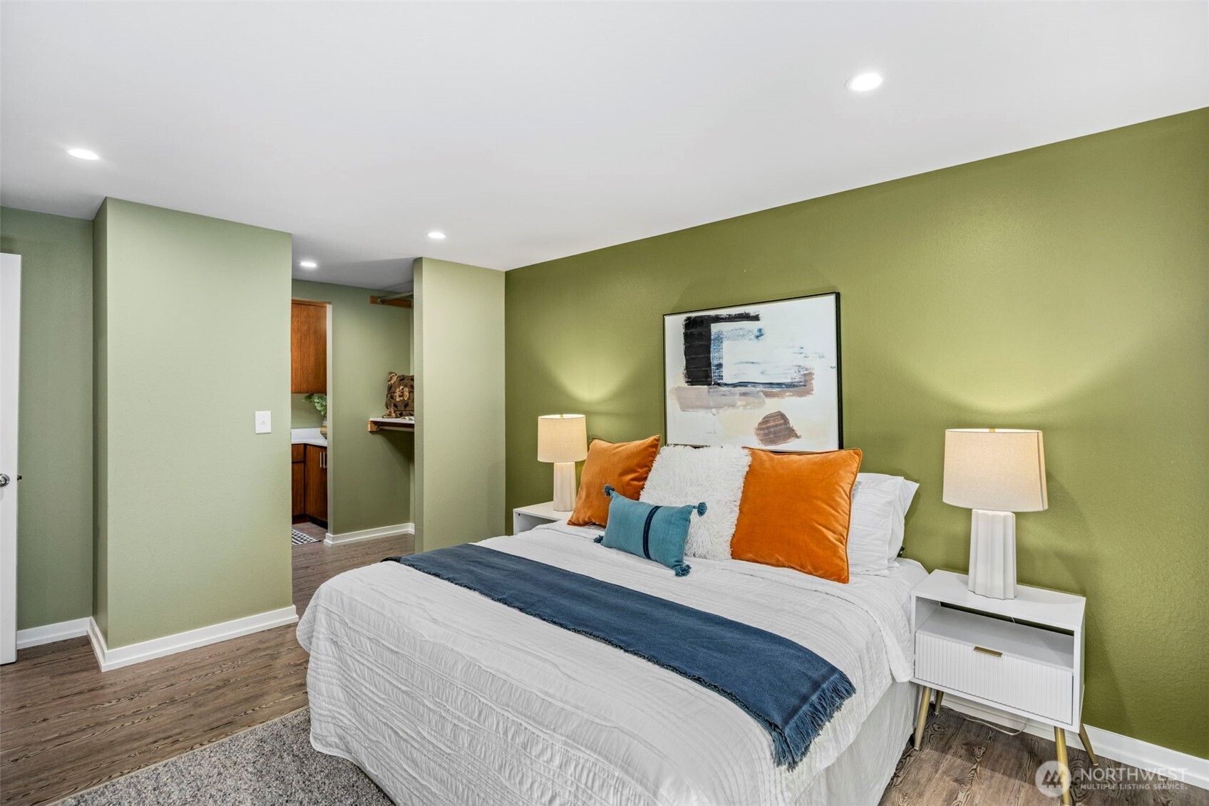 7001 Sand Point Way NE #B212, Seattle, WA 98115