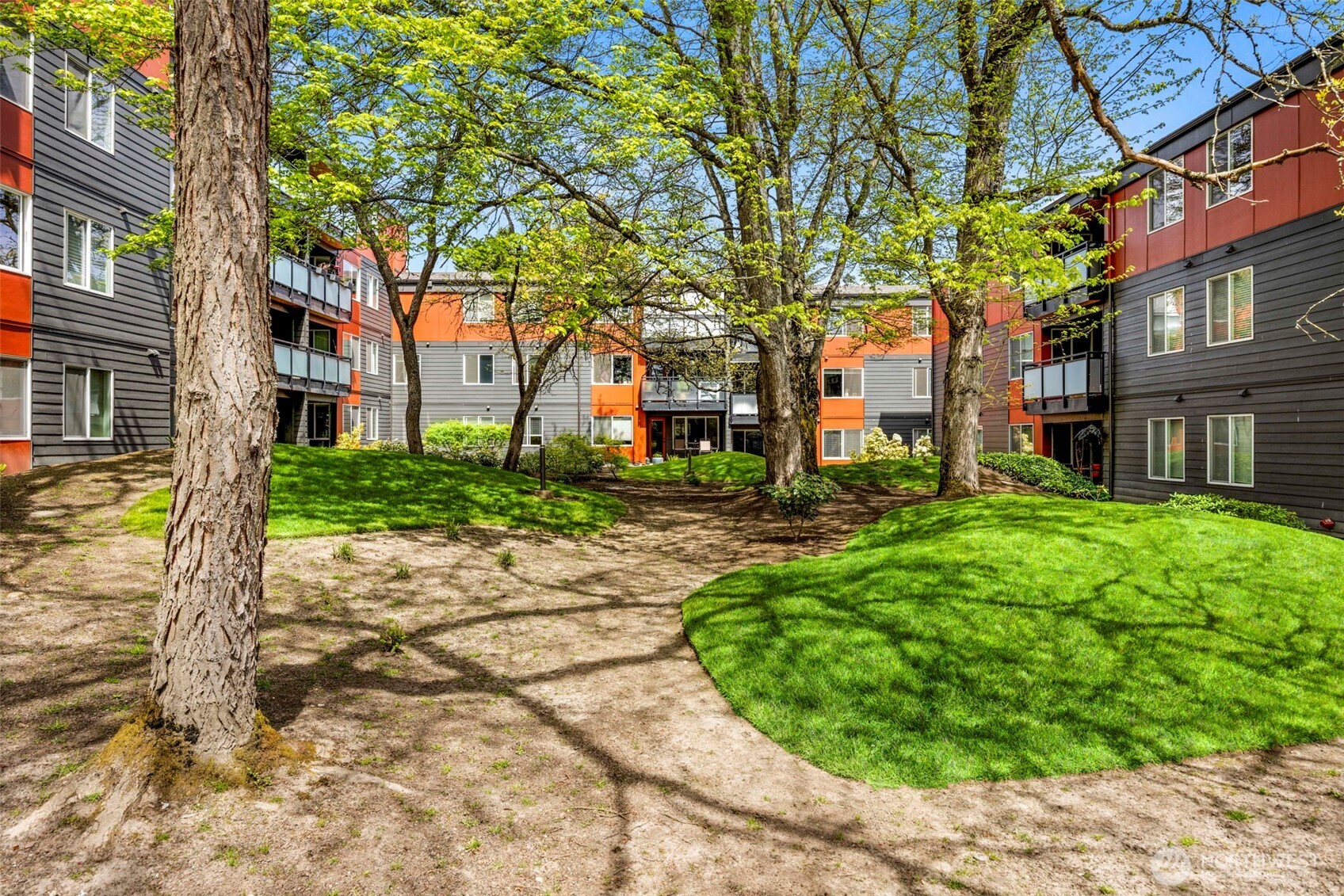 7001 Sand Point Way NE #B212, Seattle, WA 98115