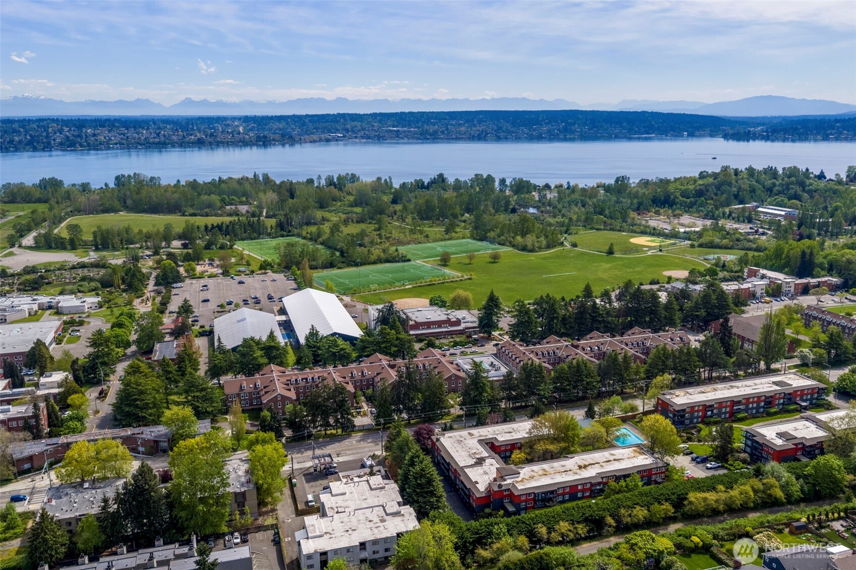 7001 Sand Point Way NE #B212, Seattle, WA 98115