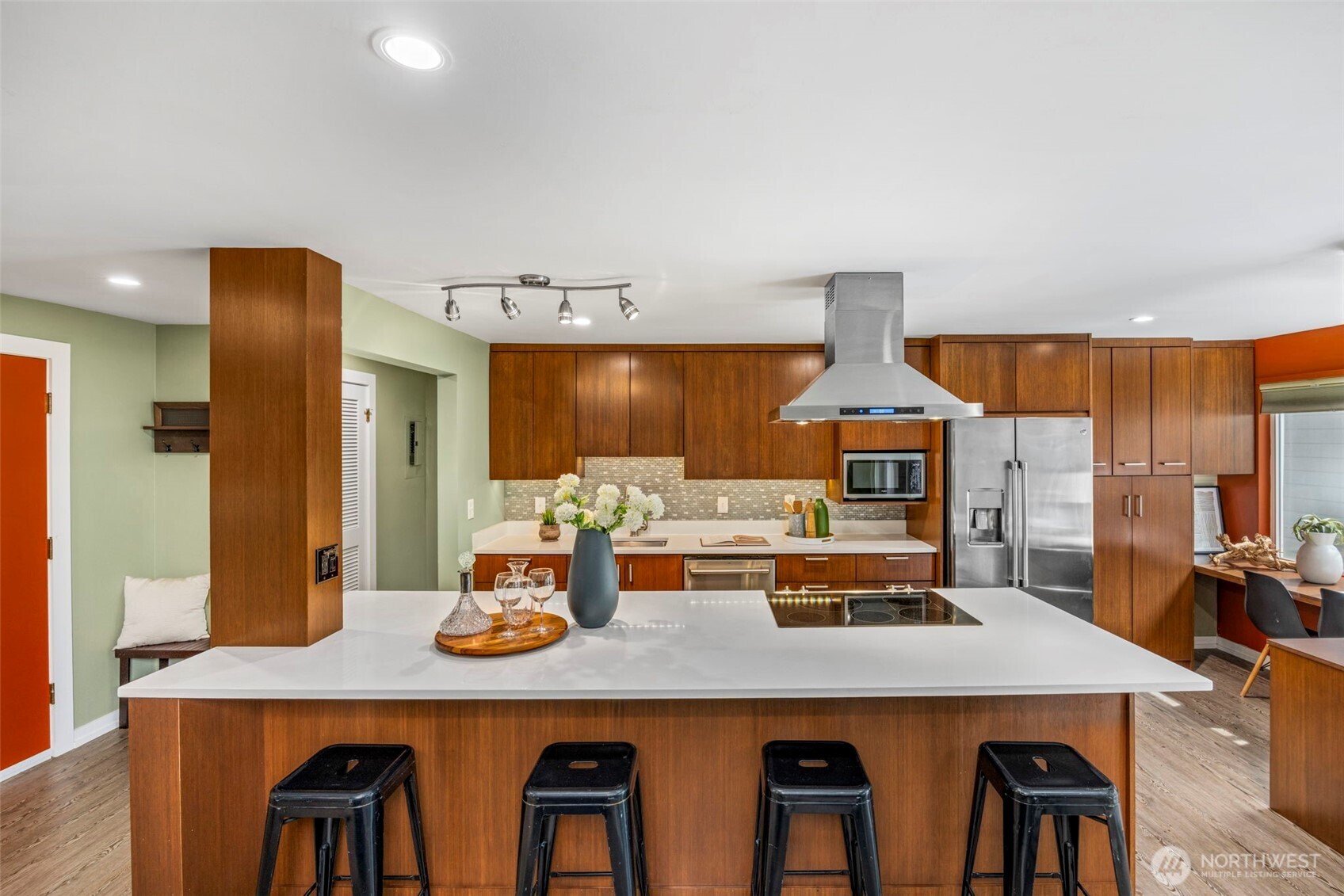 7001 Sand Point Way NE #B212, Seattle, WA 98115