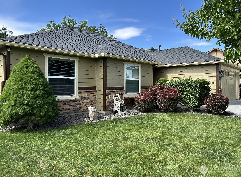 5805 W 23rd Avenue , Kennewick, WA 99338