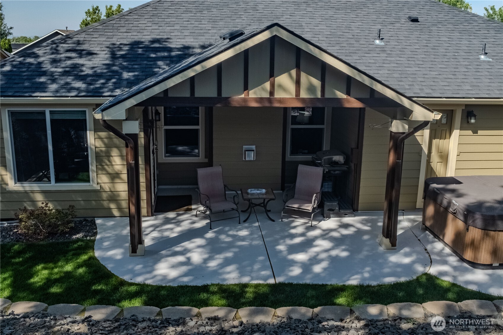 5805 W 23rd Avenue , Kennewick, WA 99338